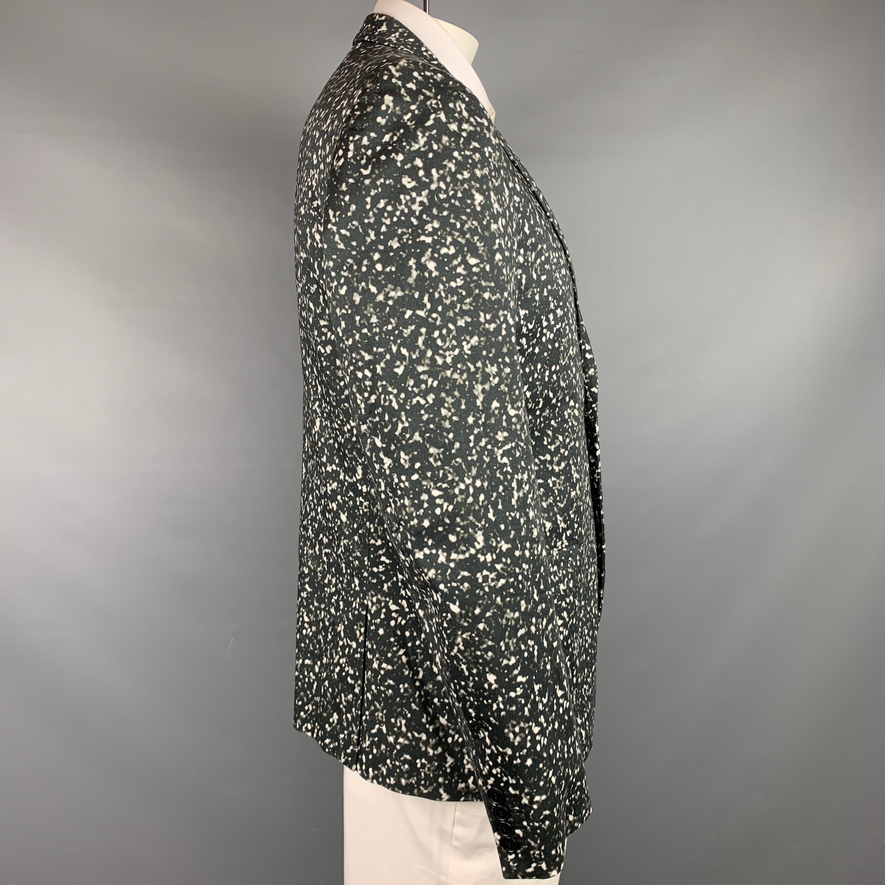 Men's CALVIN KLEIN COLLECTION Size 44 Black & White Print Cotton Blend Sport Coat