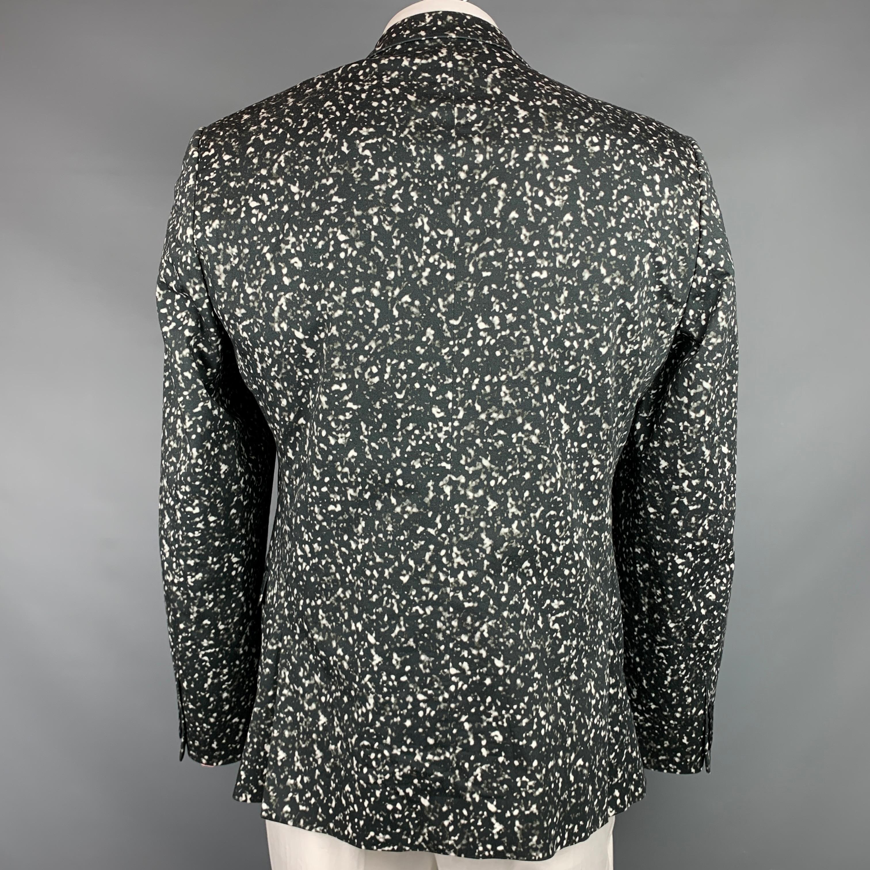 CALVIN KLEIN COLLECTION Size 44 Black & White Print Cotton Blend Sport Coat 1