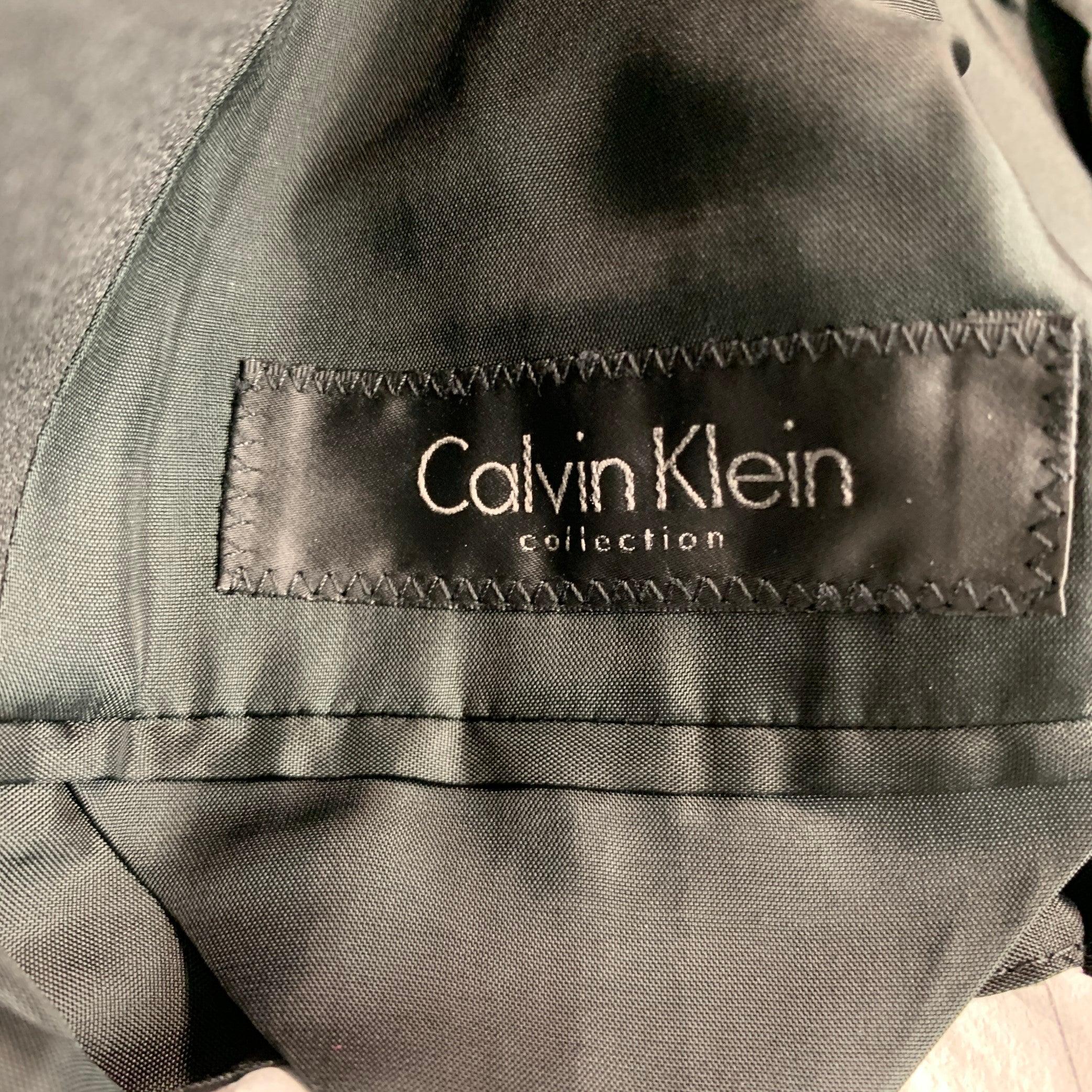 CALVIN KLEIN COLLECTION Size 44 Black Wool Notch Lapel Sport Coat For Sale 3