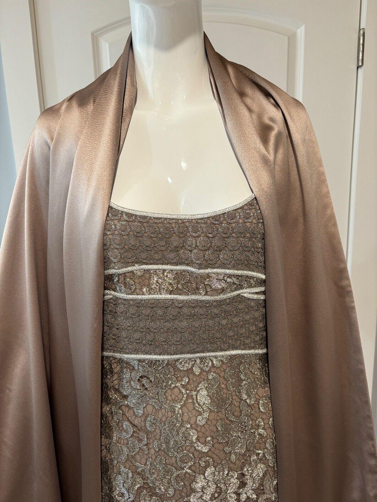 CALVIN KLEIN COLLECTION Vintage Lace Dress with Silk Oversized Shawl Wrap Scarf In Excellent Condition In Leonardo, NJ