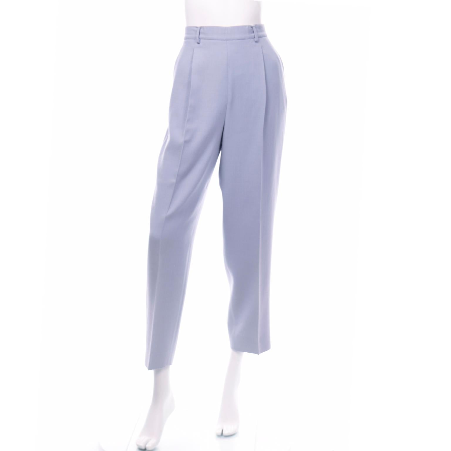 Veste de costume et pantalon taille haute bleu pervenche vintage Collection Calvin Klein en vente 2