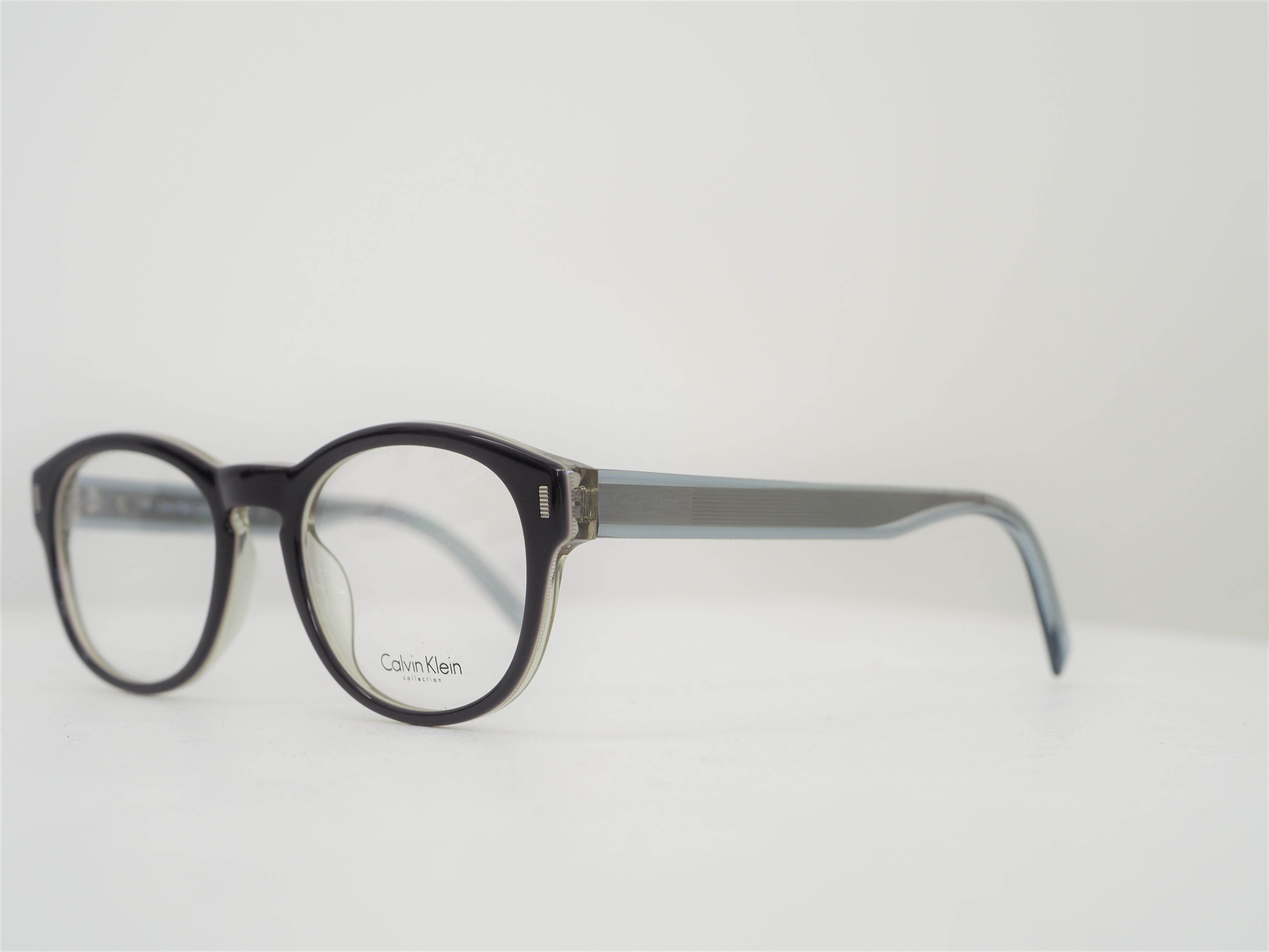 Calvin Klein Frame In Excellent Condition For Sale In Capri, IT