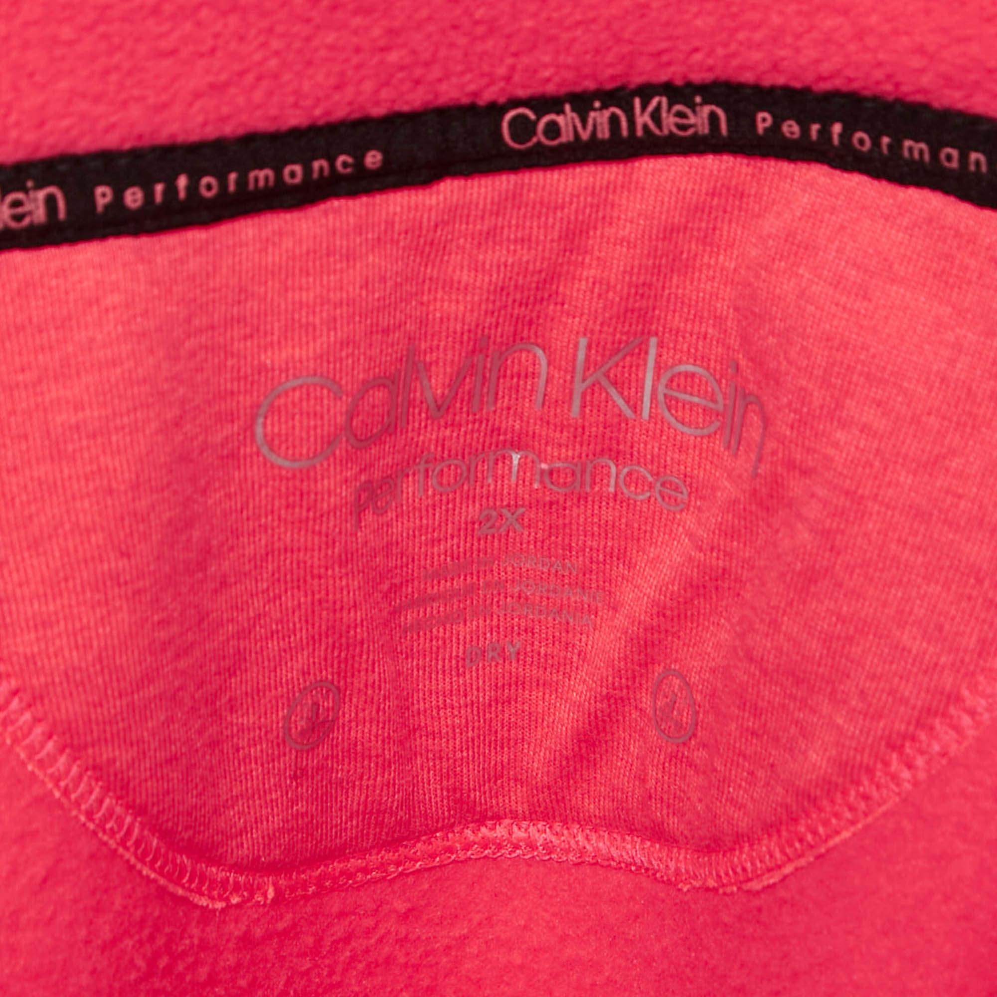 Calvin Klein Giacca Performance in pile sintetico rosa neon XXL In condizioni ottime in vendita a Dubai, Al Qouz 2