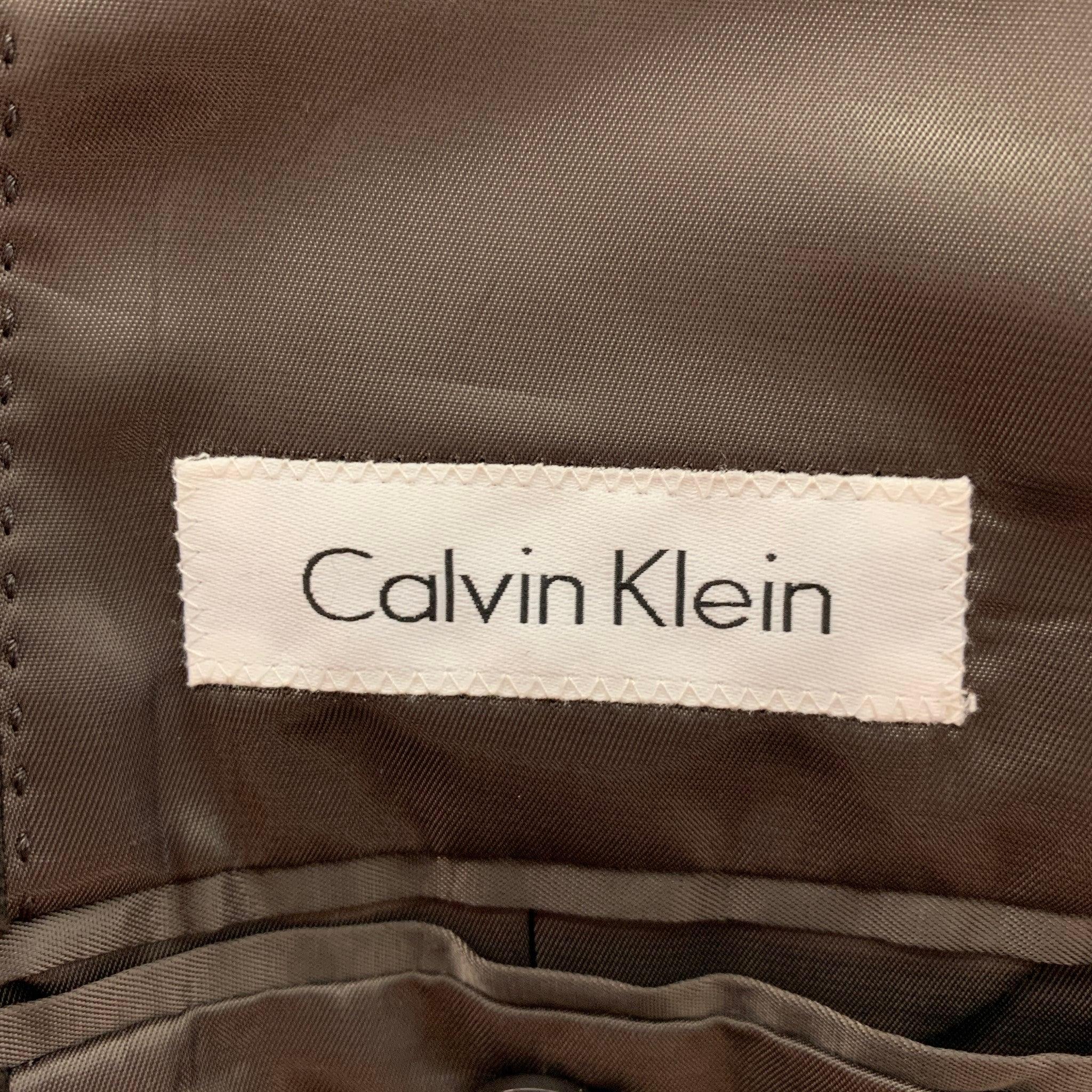CALVIN KLEIN - Manteau de sport marron à revers en polyester, taille 40 en vente 3