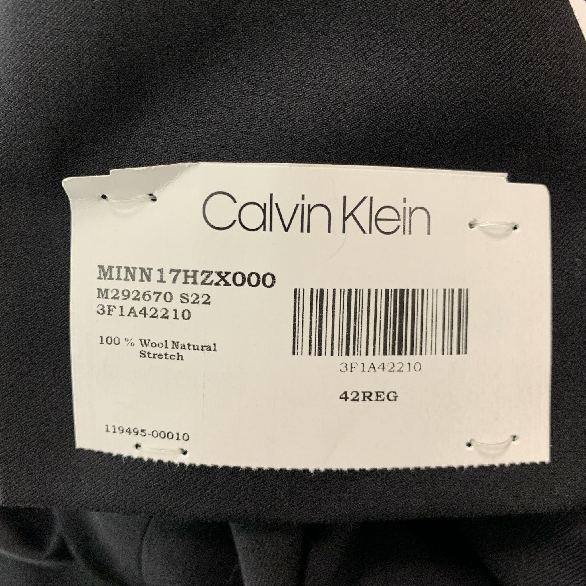 CALVIN KLEIN Size 42  Black Solid Wool Tuxedo Sport Coat For Sale 5
