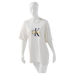 Calvin Klein - T-shirt blanc surdimensionné avec marque