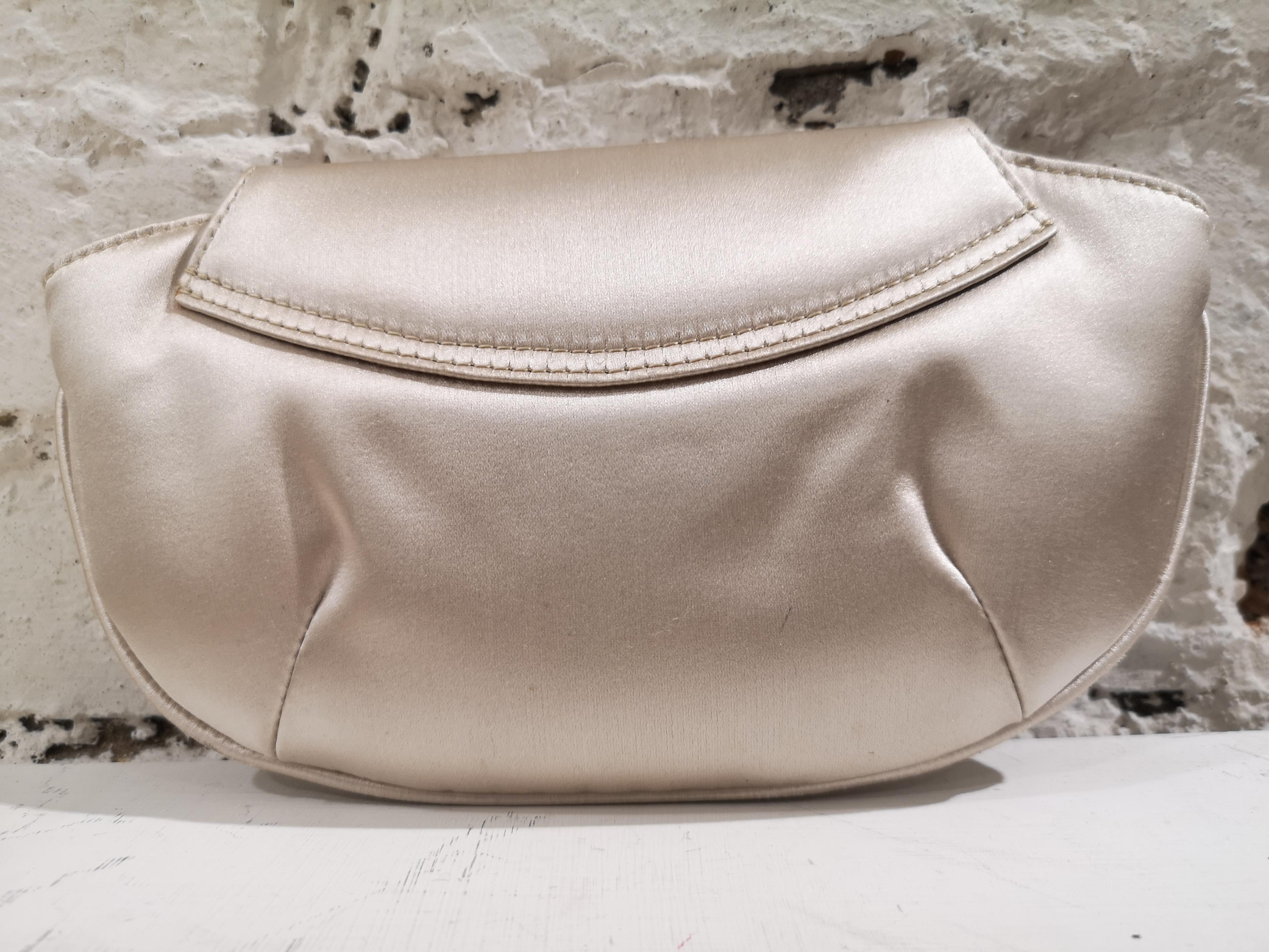 Calvin Klein white silk small pochette In Good Condition In Capri, IT