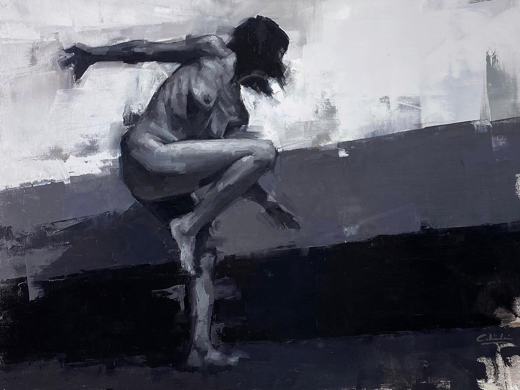Calvin Lai Figurative Painting – „A Precarious Balance“, Ölgemälde mit weiblicher Aktfigur, Akt