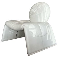 "Calypso" chair by Vittorio Introini for Saporiti