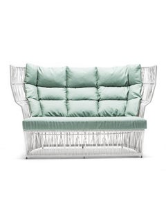 Loveseat Calyx de Kenneth Cobonpue