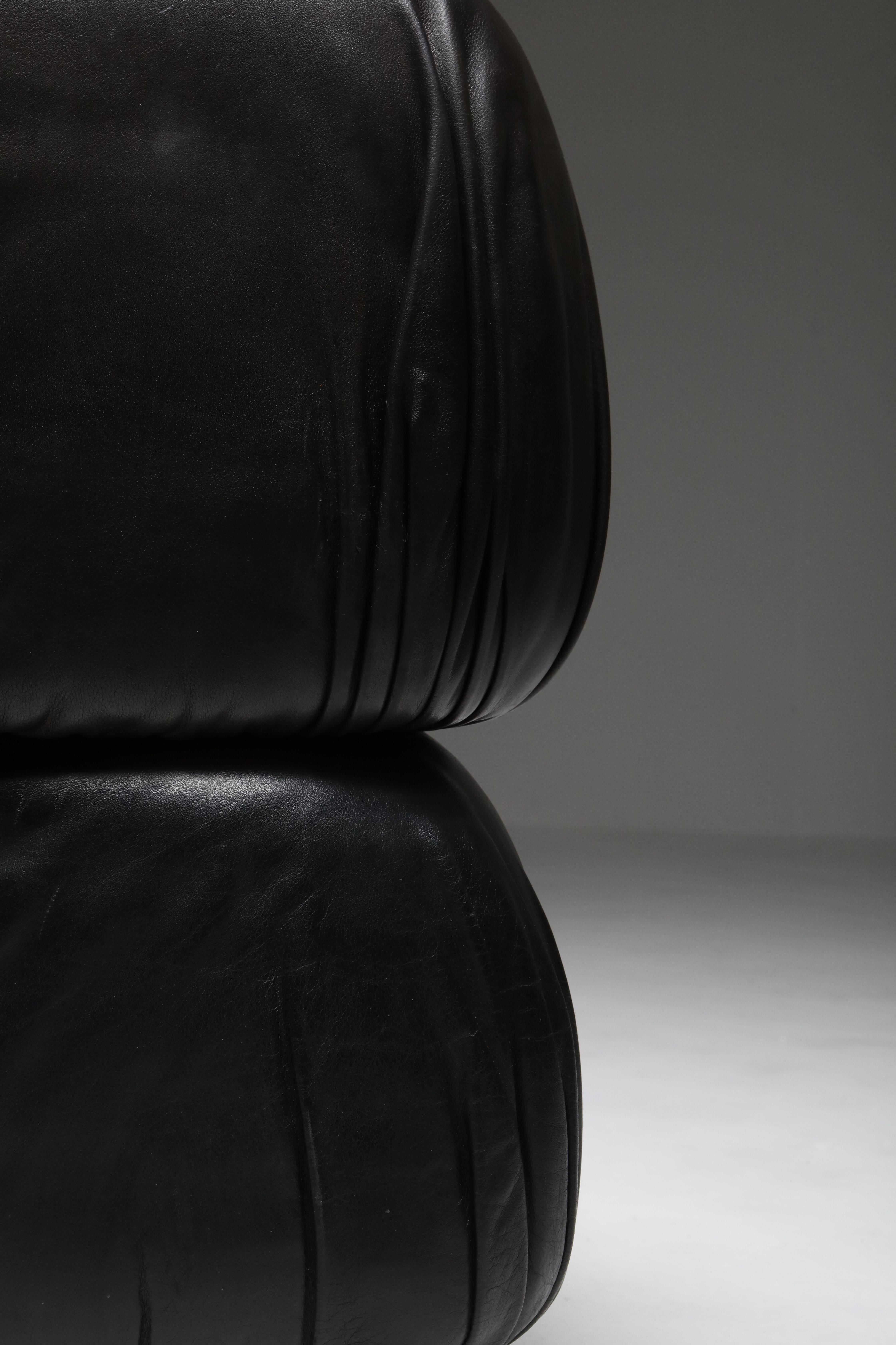 Camaleonda Black Leather Lounge chair 14