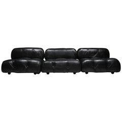 Camaleonda Black Leather Lounge chair