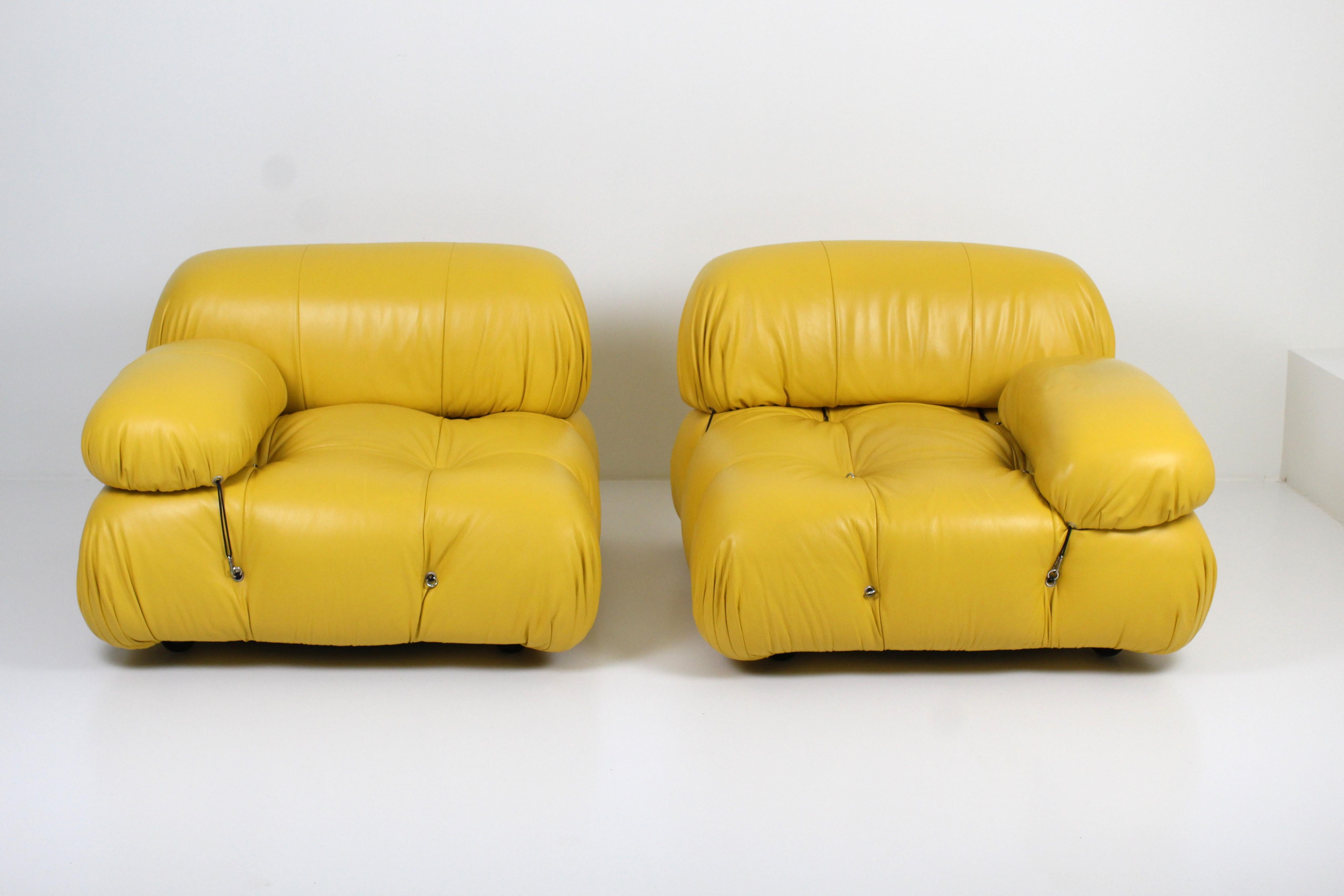 Postmodern Camaleonda seating element by Mario Bellini for B&B Italia created in the 1970s. This sofa has been reupholstered in spectacular yellow leather specially made for the former owner's project. Mario Bellini (born February 1, 1935, in Milan)