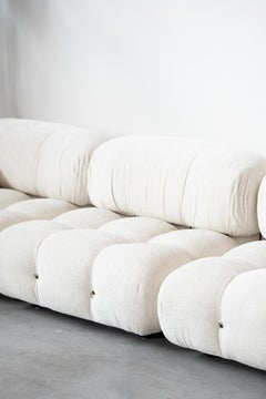 Camaleonda, divano B&B 2 posti e divano 3 posti in tessuto bouclè, 1970