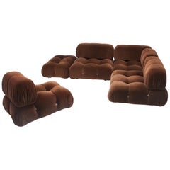 Postmoderne Anbausofas