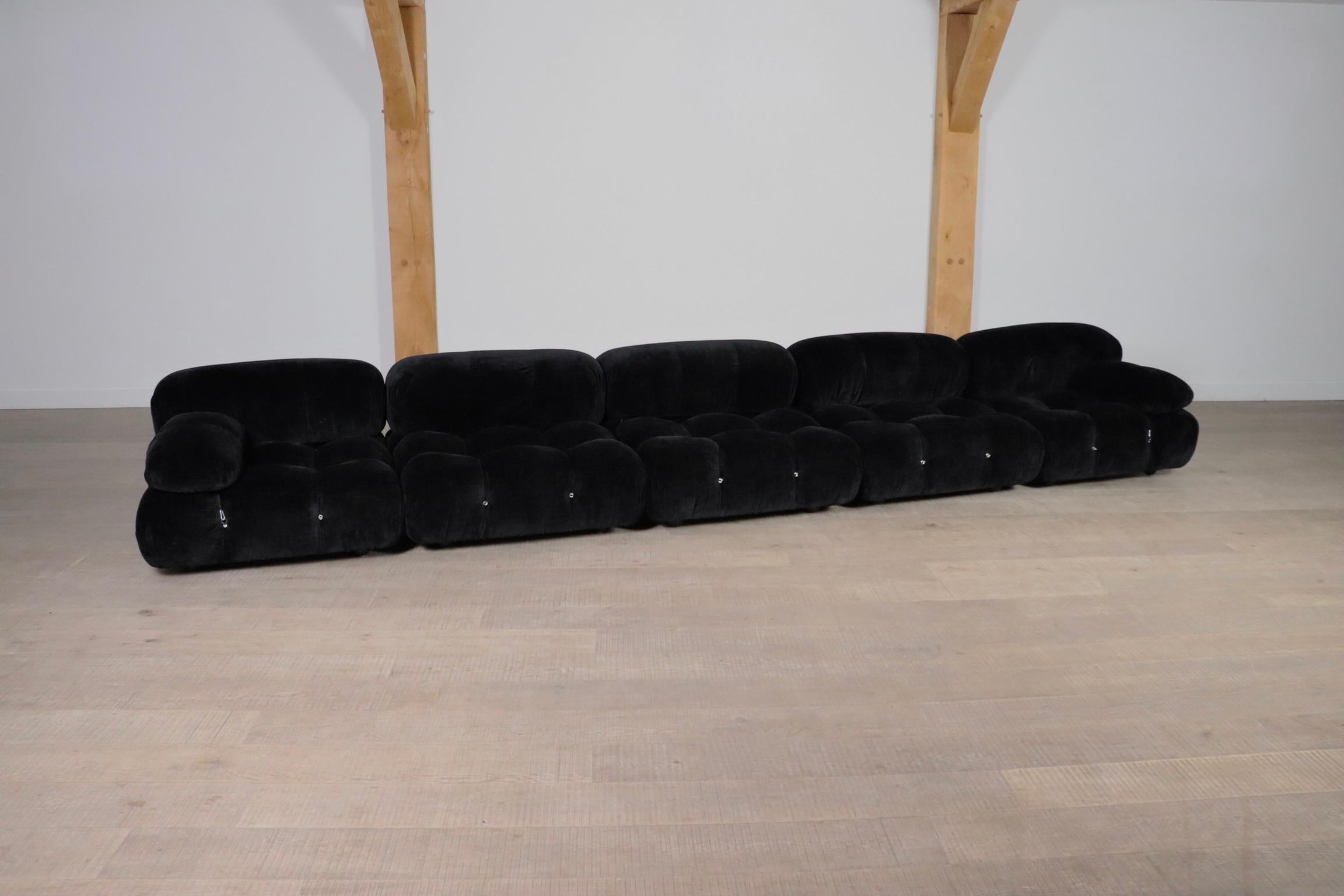 Mario Bellini’s, ‘Camaleonda’ sofa, in black velvet upholstery by B&B Italia, Italy, 1972. This nice set consists of five large elements, of which two with armrests, all in completely original and excellent condition! This iconic design is known for