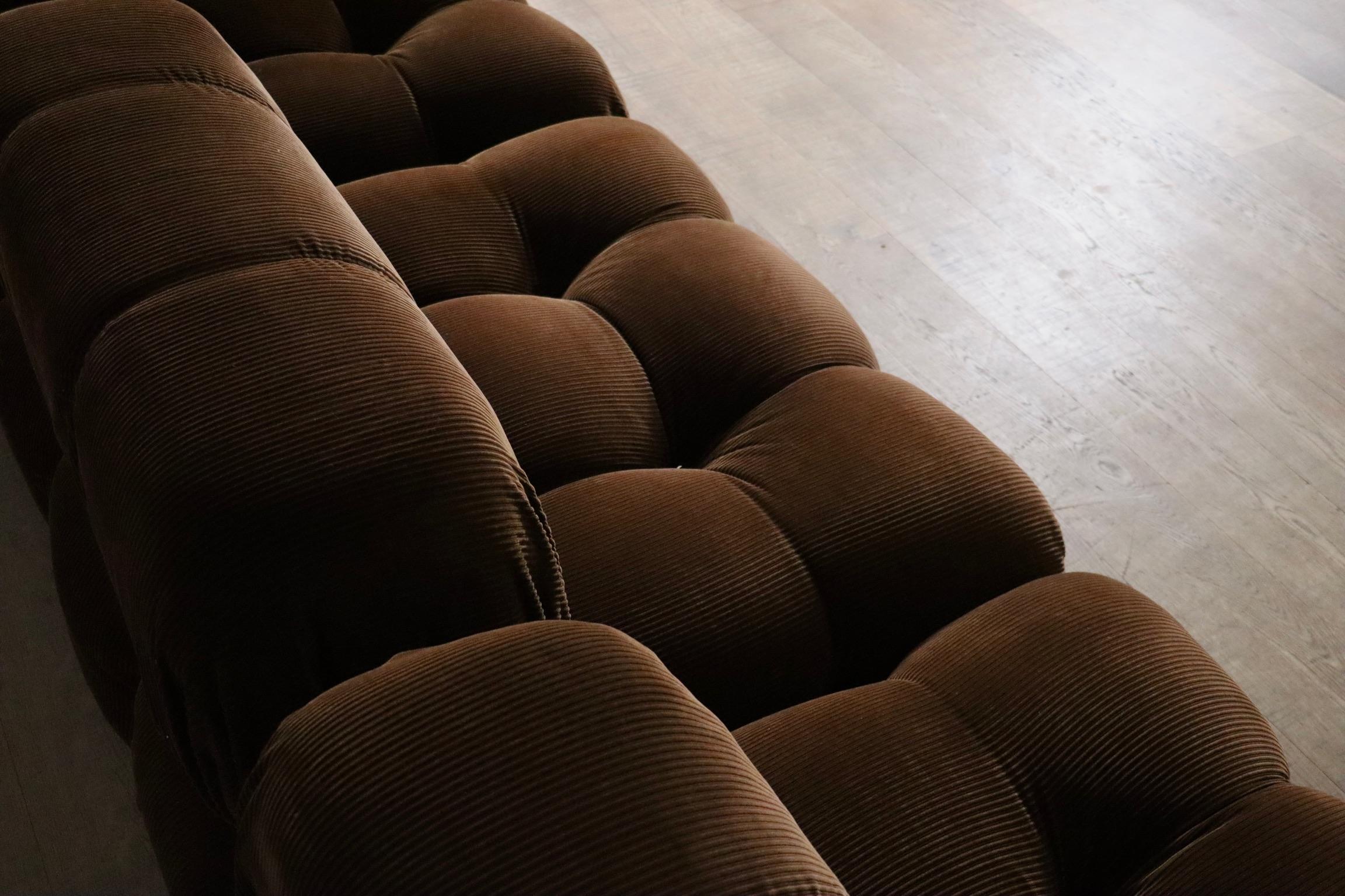 Sofa Camaleonda aus braunem Kord von Mario Bellini für C&B Italia 1969 im Zustand „Gut“ im Angebot in ABCOUDE, UT