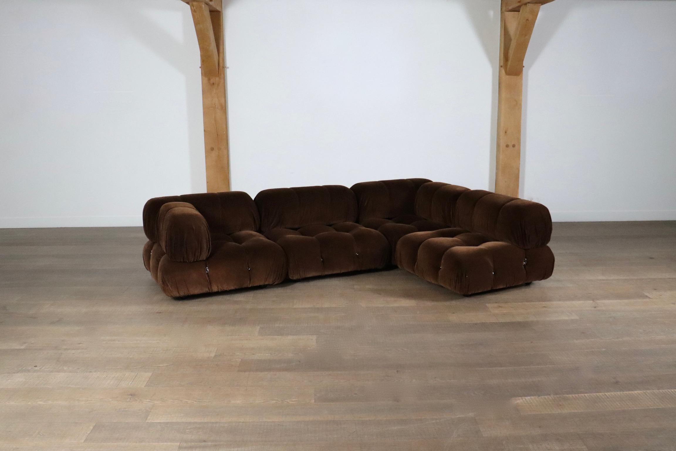 Sofa Camaleonda aus braunem Kord von Mario Bellini für C&B Italia 1969 im Angebot 1