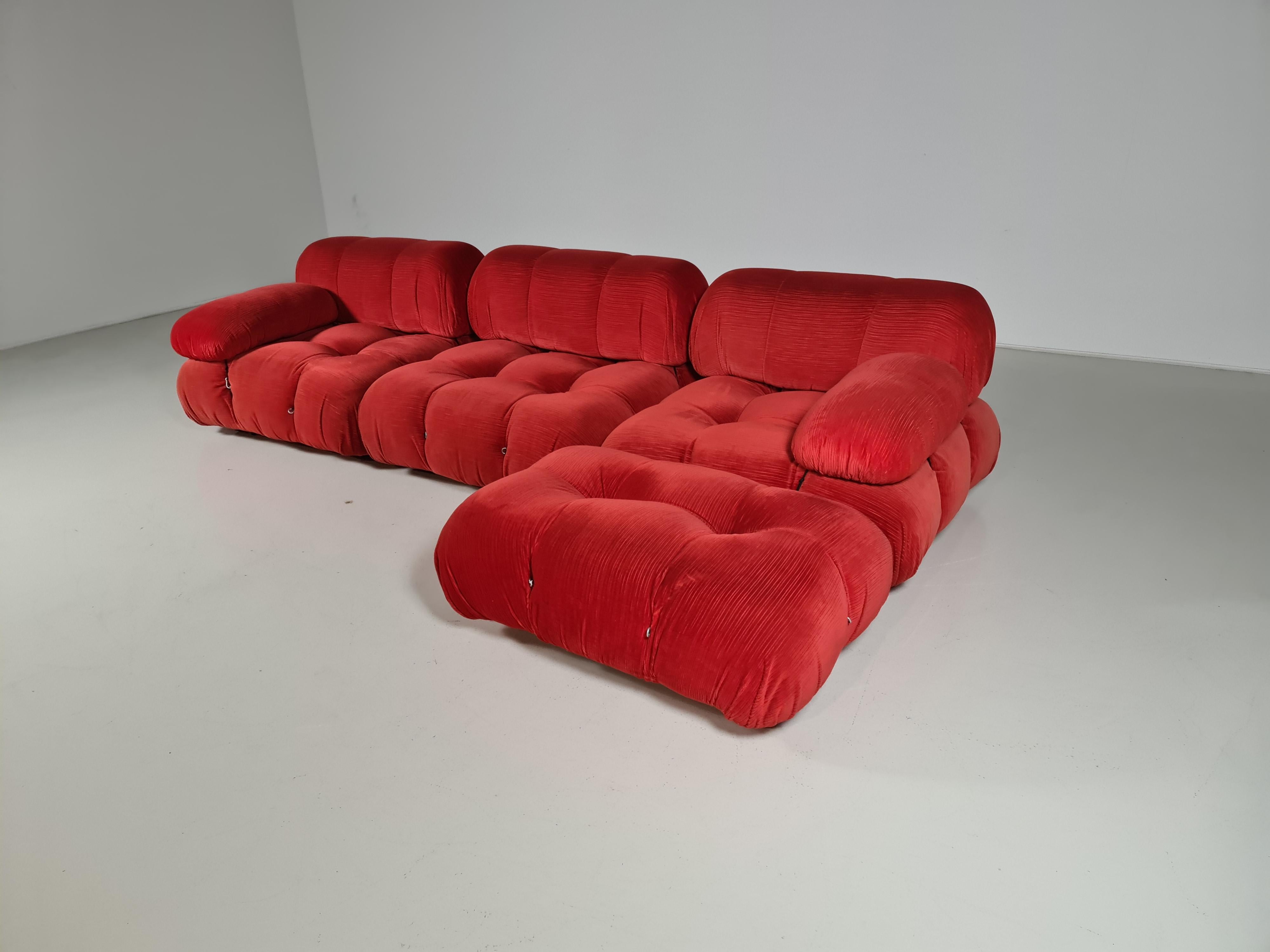Camaleonda Sofa in Original Fabric by Mario Bellini for B&B Italia, 1970s In Good Condition In amstelveen, NL