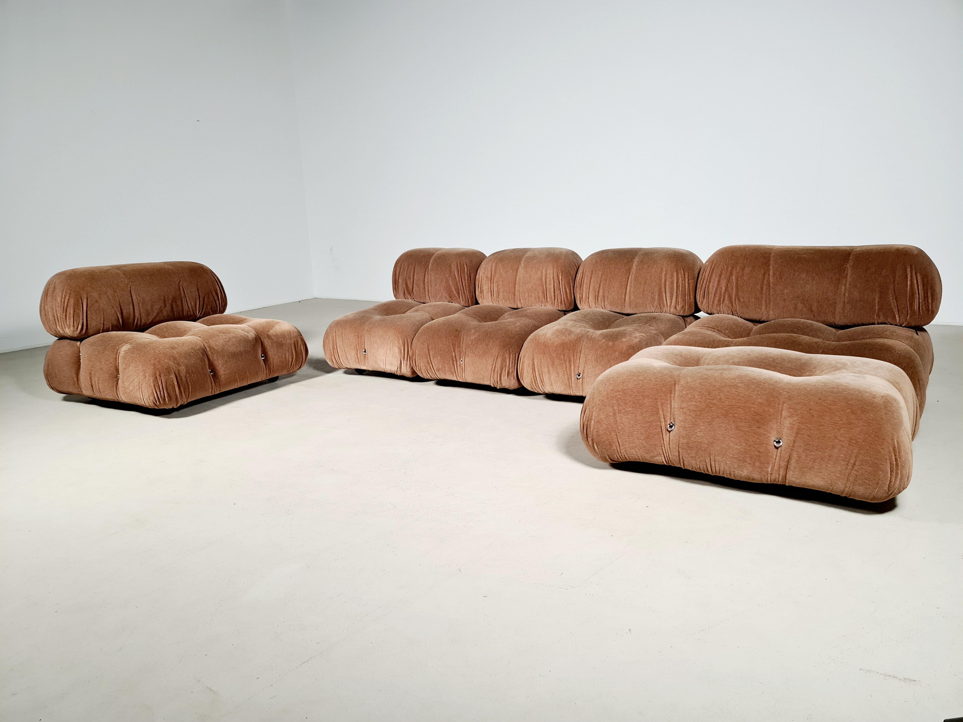 Camaleonda Sofa in Original Fabric by Mario Bellini for C&B Italia, 1970s In Good Condition In amstelveen, NL