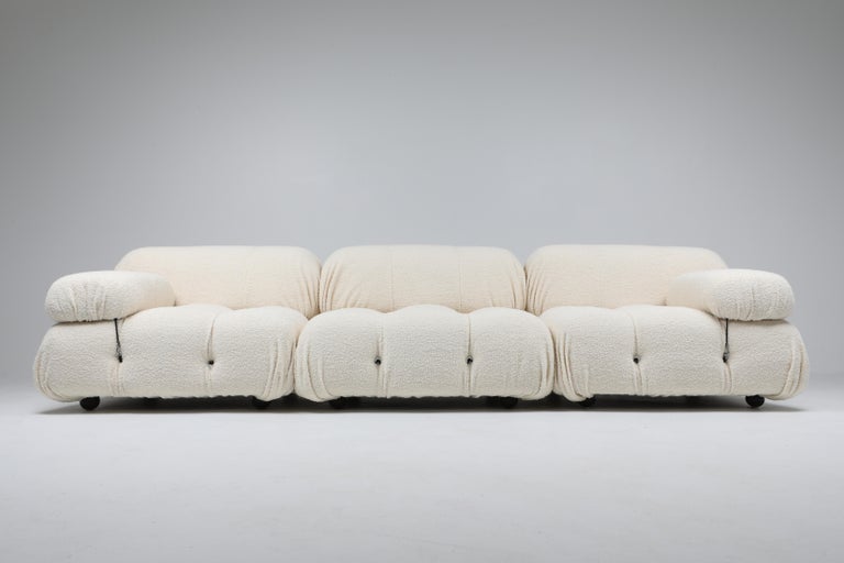 Post-Modern Camaleonda Three-Seater in Boucle Wool with 2 Armrests by Mario Bellini, 1970's For Sale