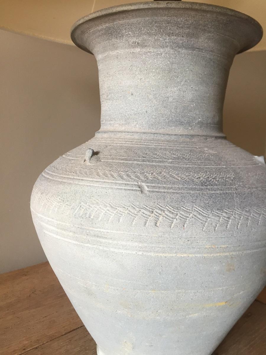 Ceramic Cambodia Khmer Vase Tablelamp