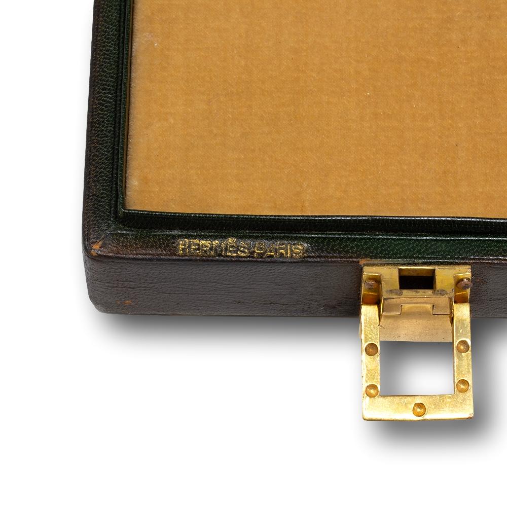Cambodia Presentation Glass Charger in Hermes Box For Sale 1