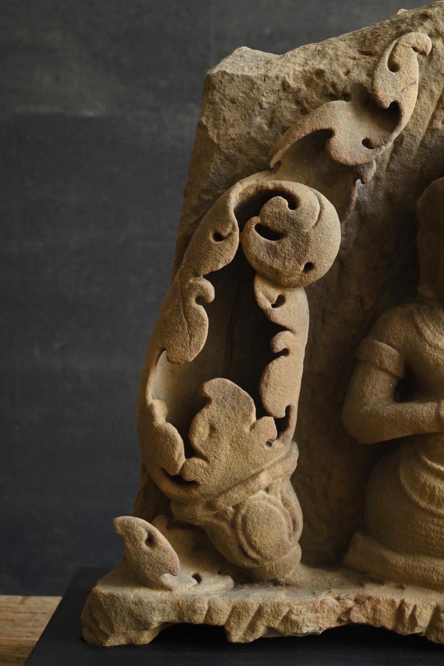 Kambodschanische antike Buddha-Figur aus Stein aus Stein/Angkor-Periode/Khmer-Kunst (Japanisch) im Angebot