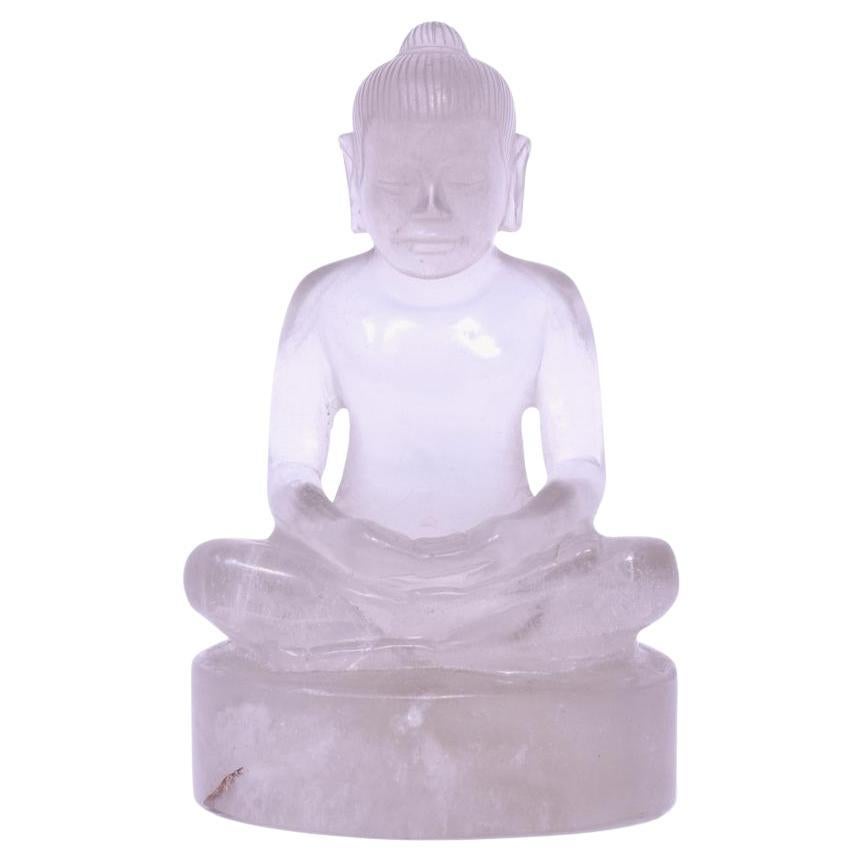 Sculpture cambodgienne en cristal de roche de Jayavarman VII en méditation en vente