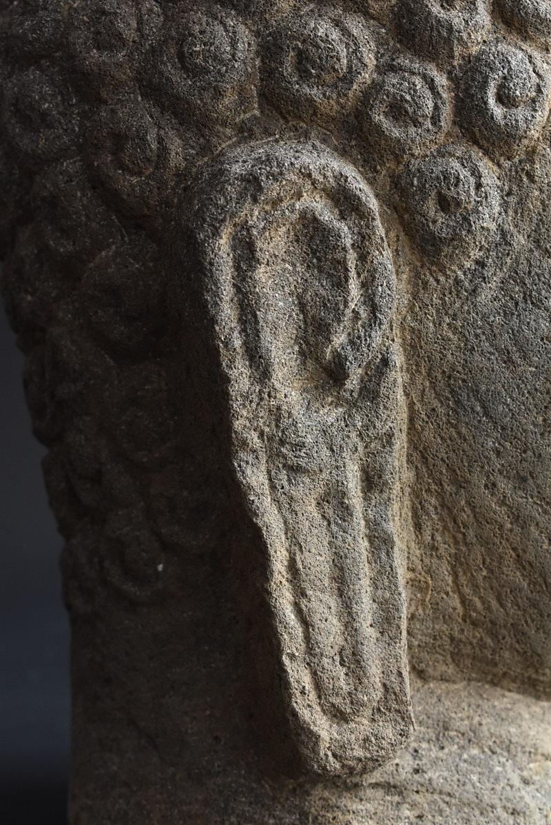 Cambodian Stone Buddha before the 19th Century / Buddha Head / Buddha Statue 2