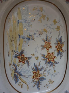 Plat motif Cambria de Charles Heathcote & Co