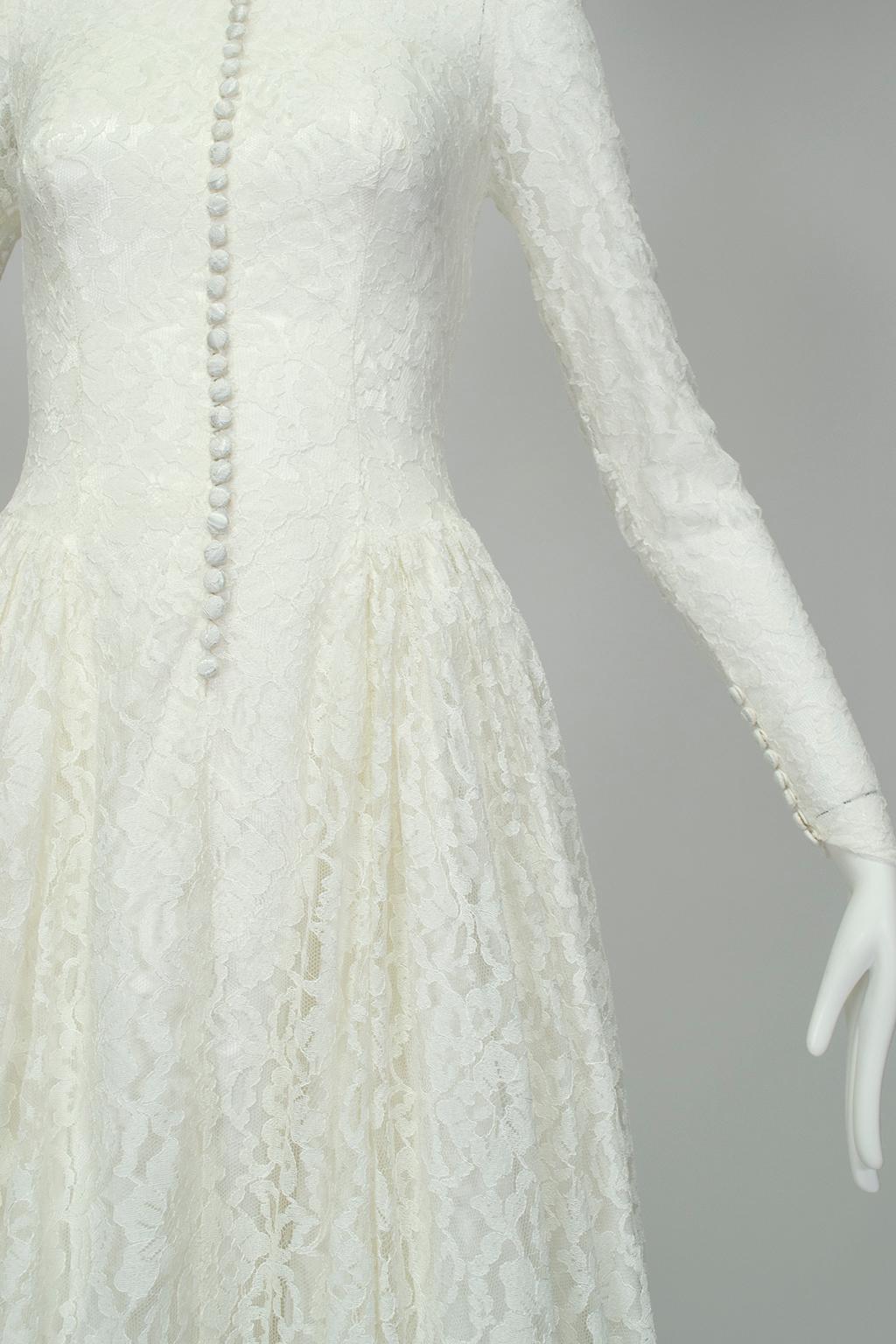 Gray Grace Kelly Inspired Ivory High-Neck Illusion Wedding Gown and Cap – XS, 1951 For Sale