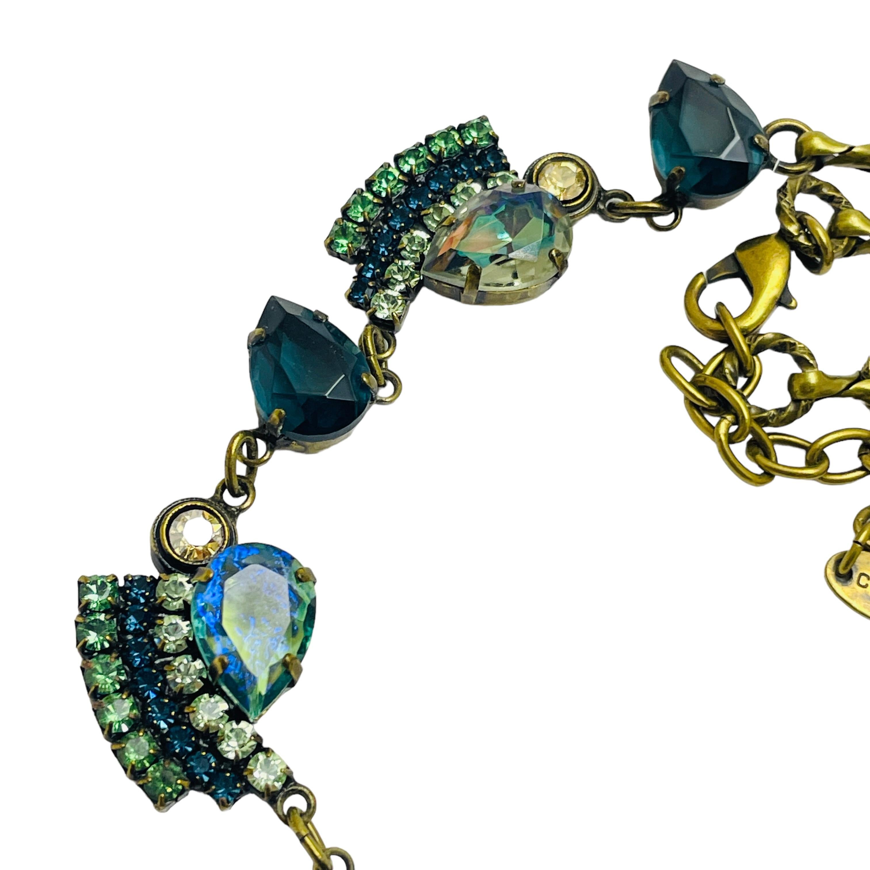 Collana firmata CAMEE in vetro blu dorato in vendita 2