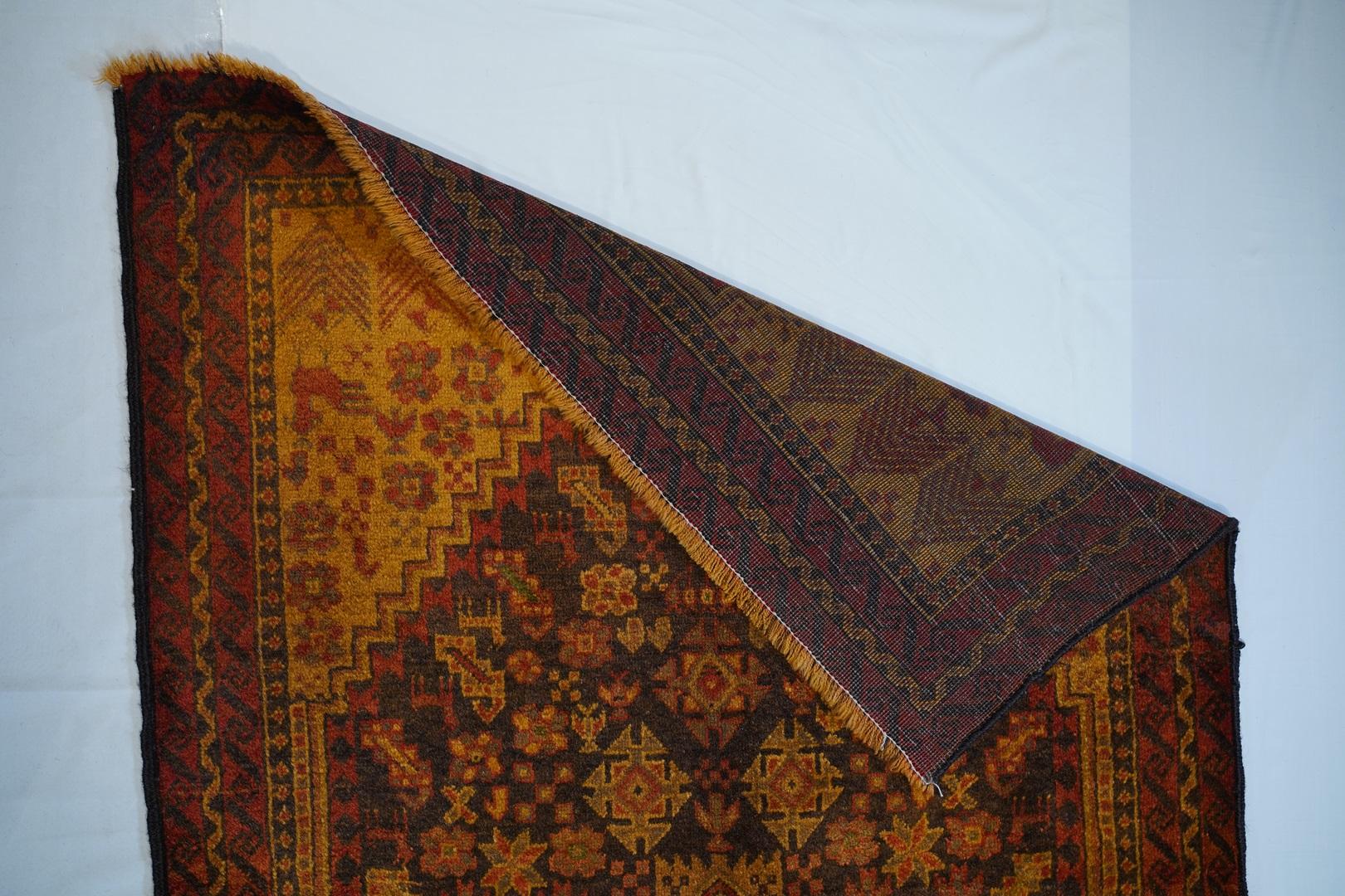 Semi antiker Vintage-Baluch aus Kamel- und Lammwolle aus Pashimineh-Teppich, Vintage im Angebot 4