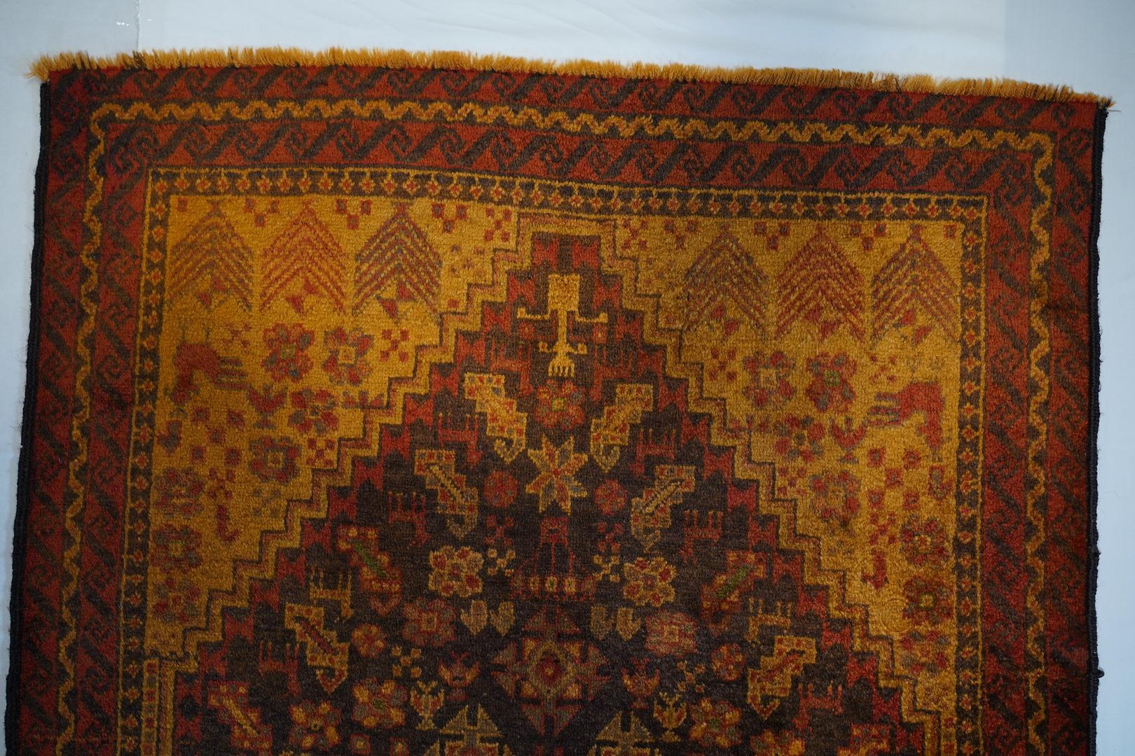 Semi antiker Vintage-Baluch aus Kamel- und Lammwolle aus Pashimineh-Teppich, Vintage im Angebot 3