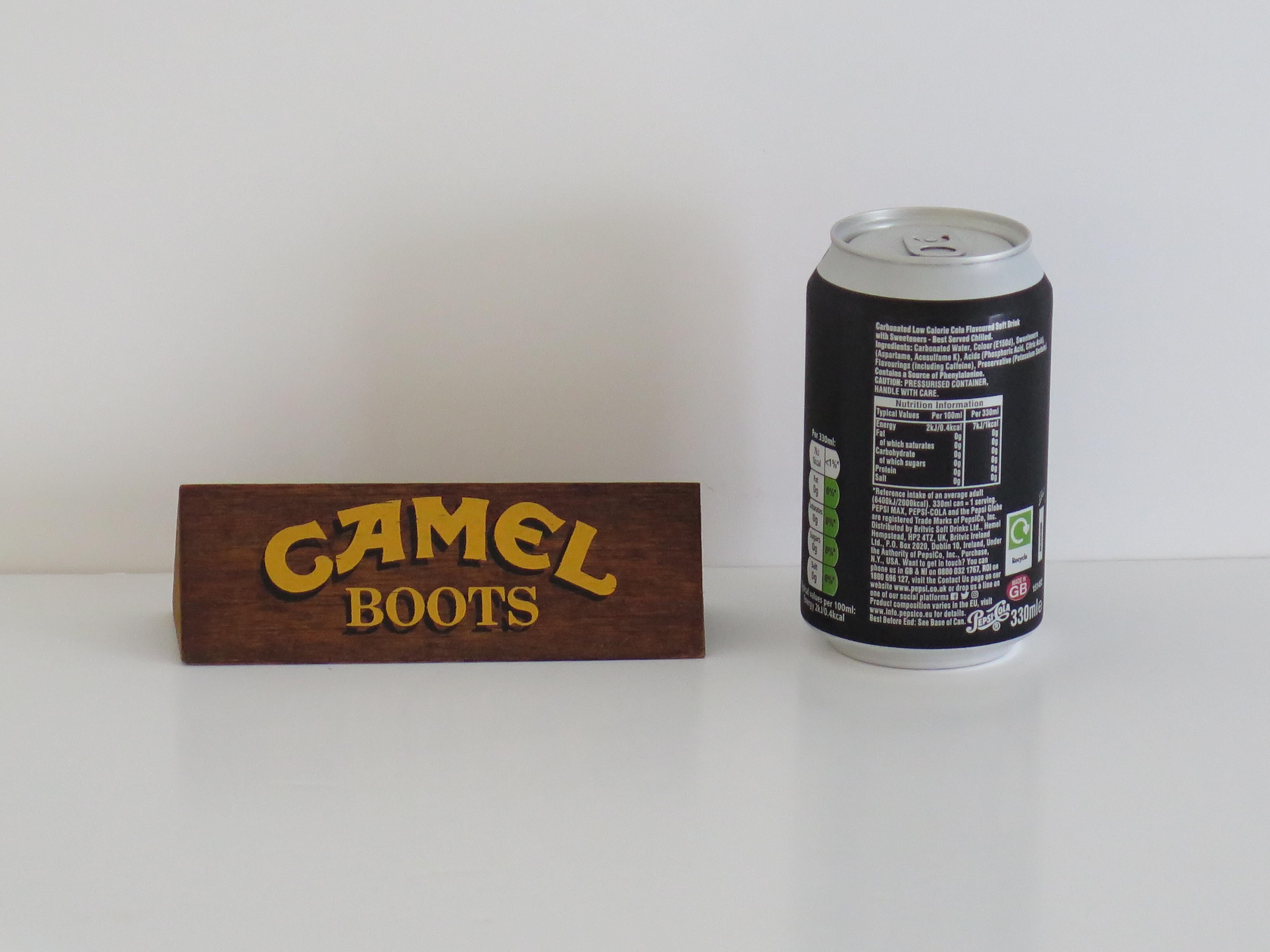Camel Boots Shop- oder Ladenschild aus Hartholz, ca. 1960er Jahre im Angebot 3
