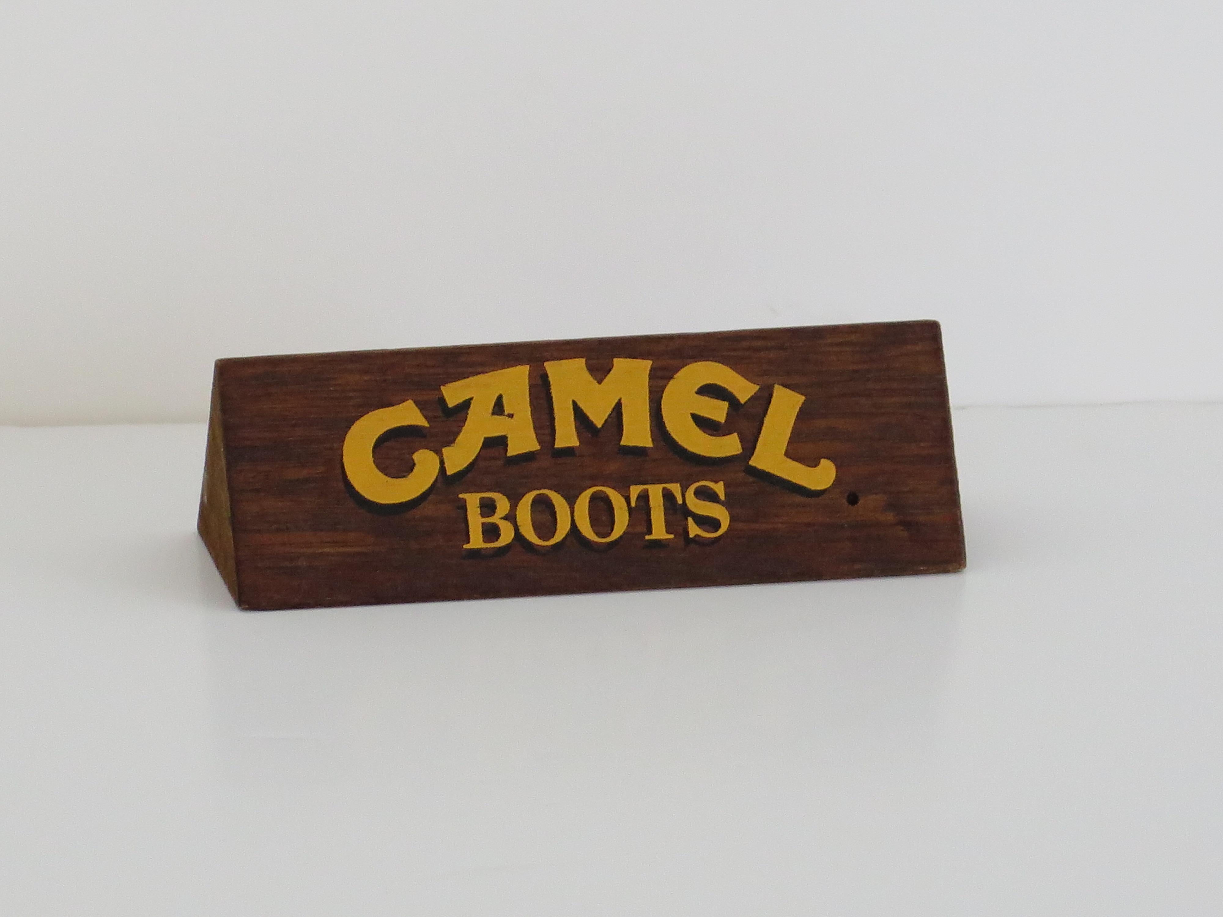 Camel Boots Shop- oder Ladenschild aus Hartholz, ca. 1960er Jahre im Angebot 1