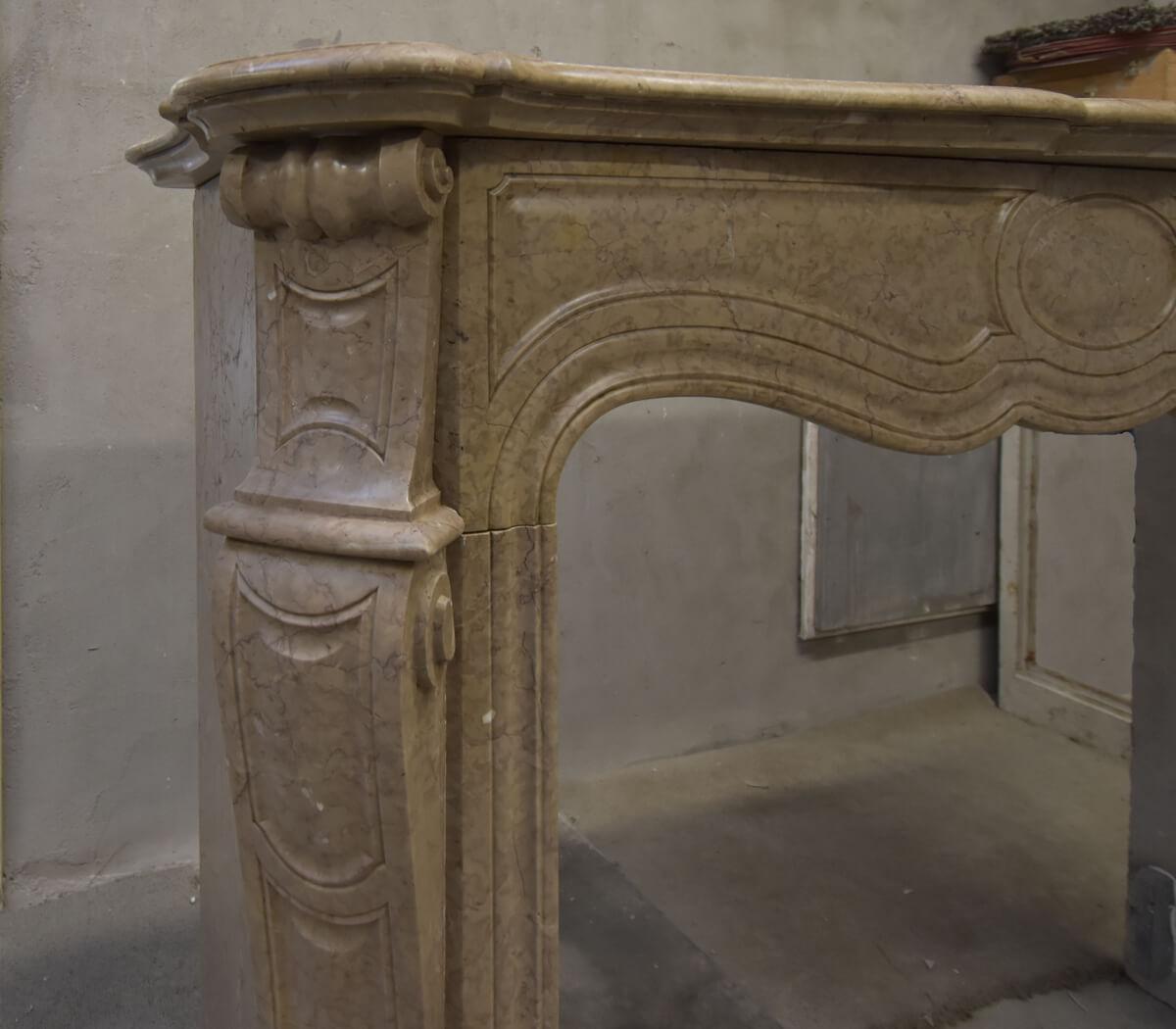 French Camel/brown marble Pompadour fireplace mantel 19th Century For Sale
