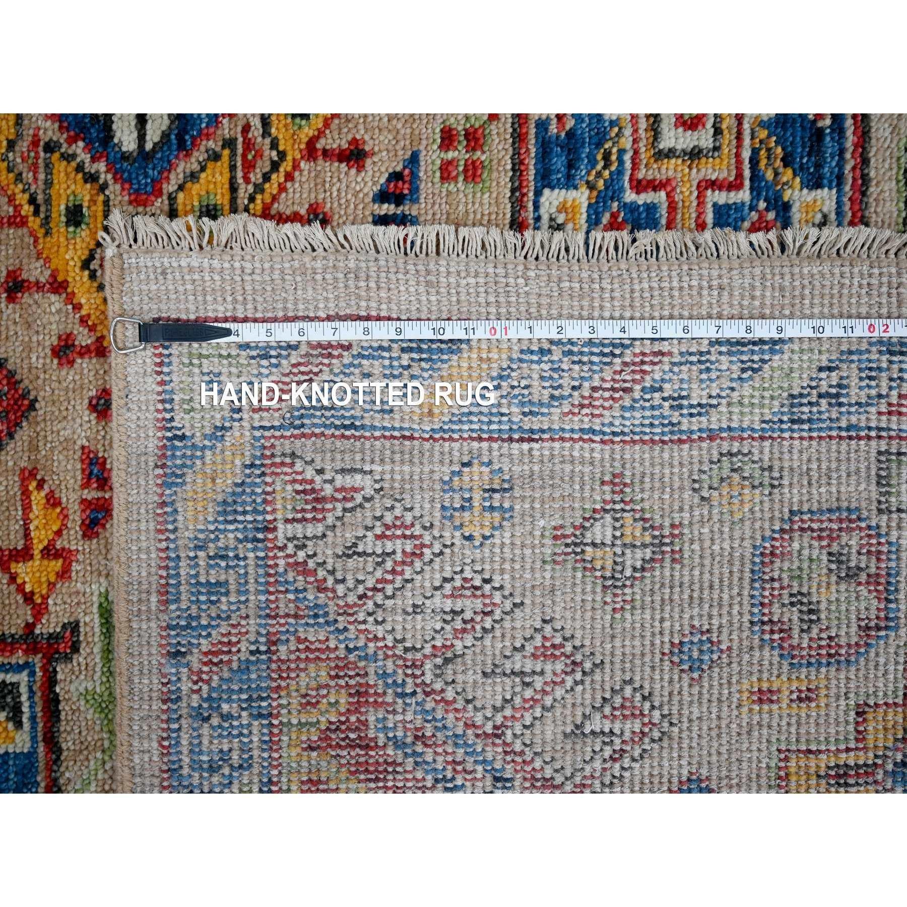 Handgeknüpfter orientalischer Teppich aus reiner Wolle in Kamelfarbe 9'10