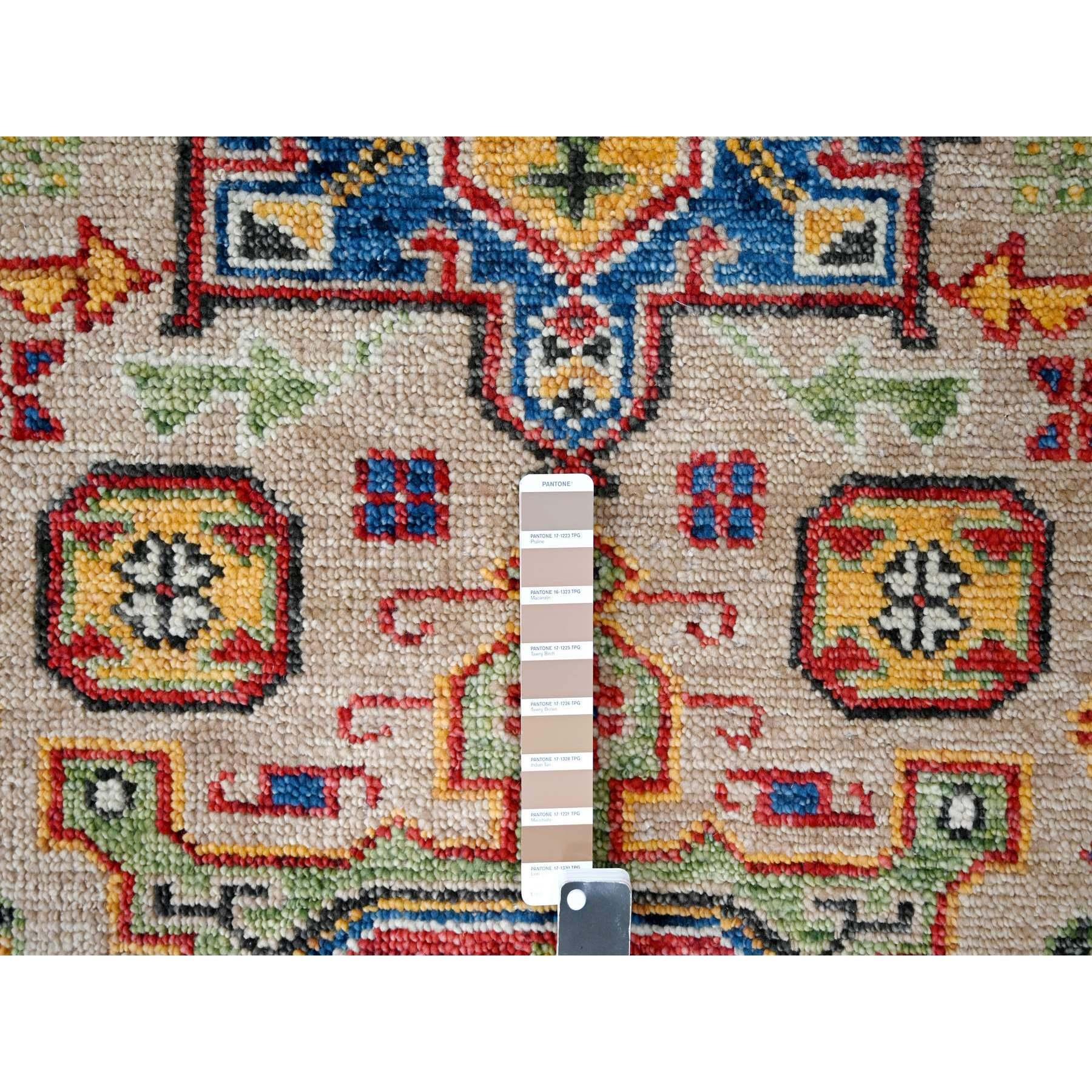 Handgeknüpfter orientalischer Teppich aus reiner Wolle in Kamelfarbe 9'10