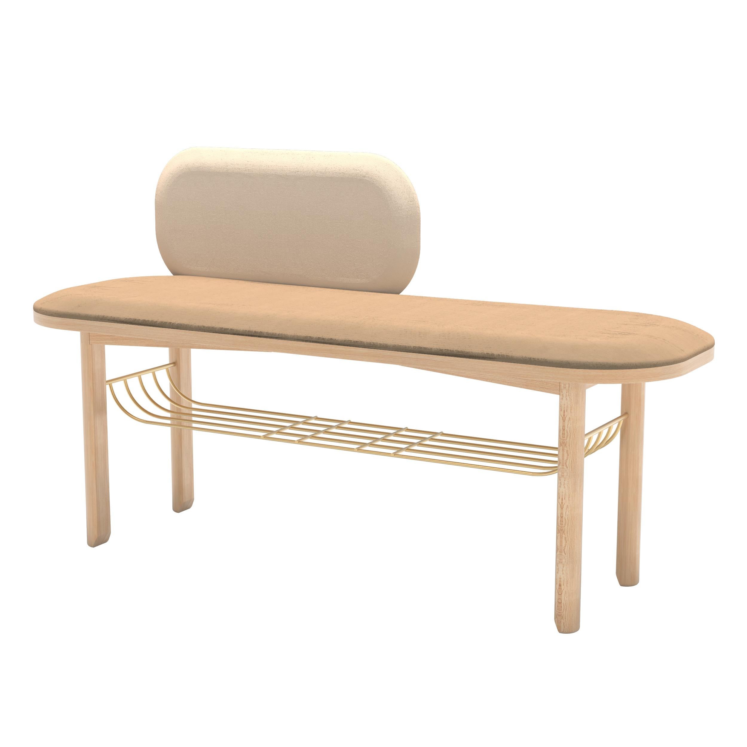 Panchina Camel Eustache - Oak Oak Oak di HARTO
Dimensioni: L 120 x P 40 x H 74 cm. 
Materiali: Legno massiccio, MDF impiallacciato Wood, Velluto, Metallo, Schiuma.
Peso: 24.5 kg

La panca Eleg è tanto pratica quanto elegante, con il suo velluto