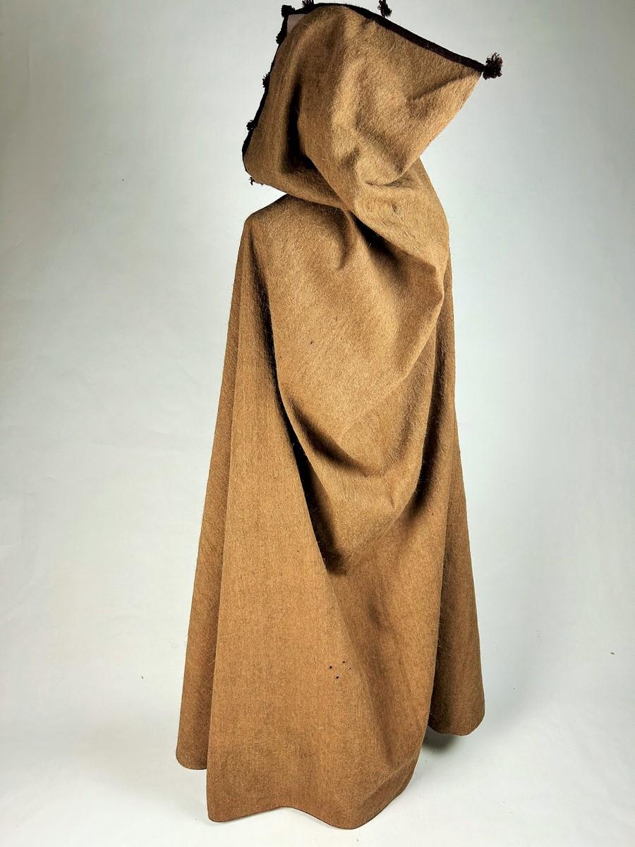 Camel-haired Berber Burnous - North Africa Circa 1900-1920 For Sale 8