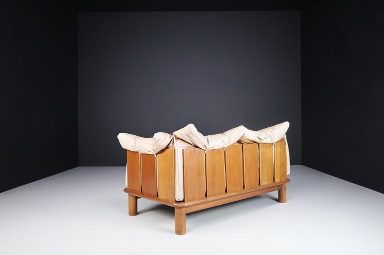 Camel Leather and Walnut Sofa from De Pas, D'Urbino Lomazzi for Padova, Italy For Sale 11