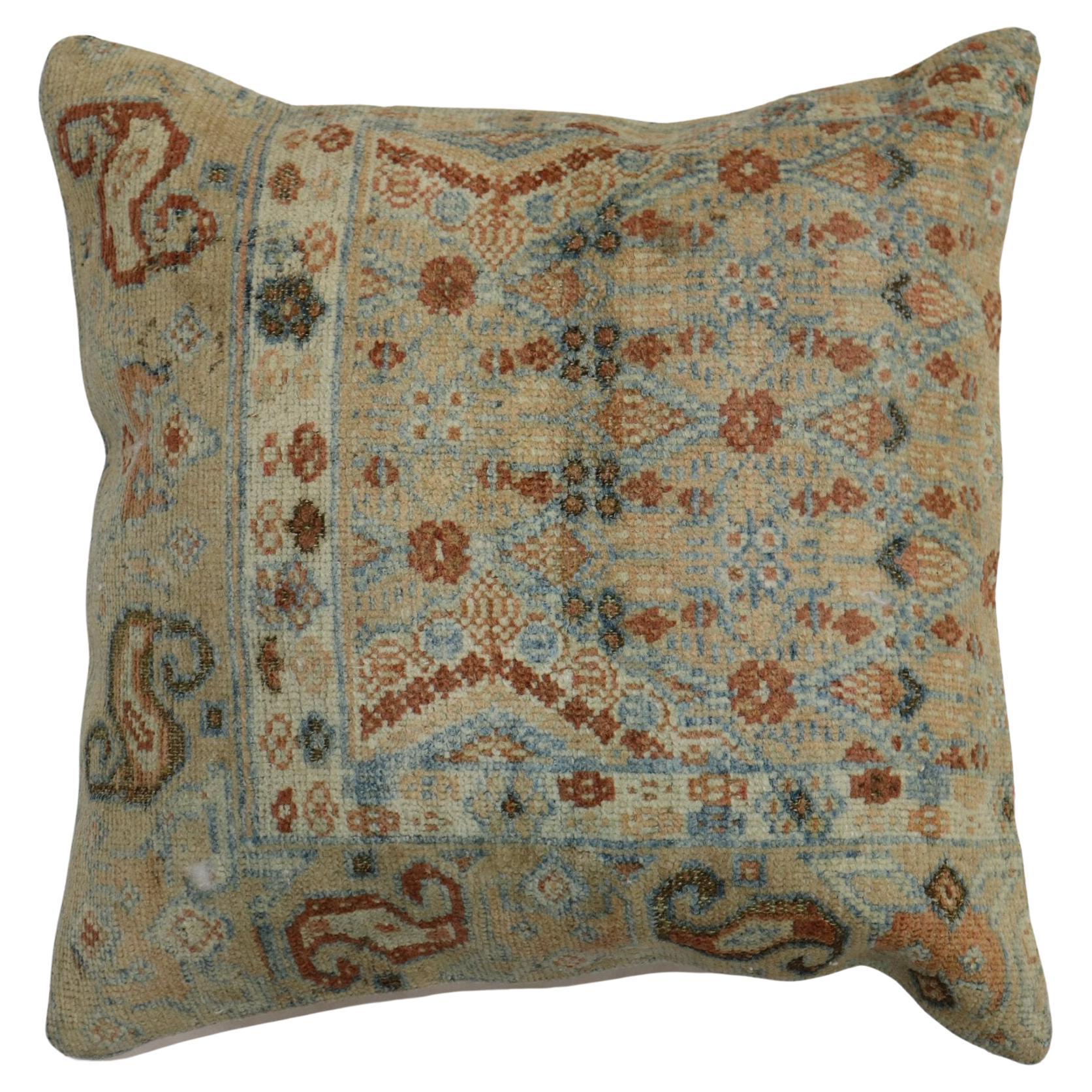 Oreiller de tapis persan ancien en terre cuite de couleur camel