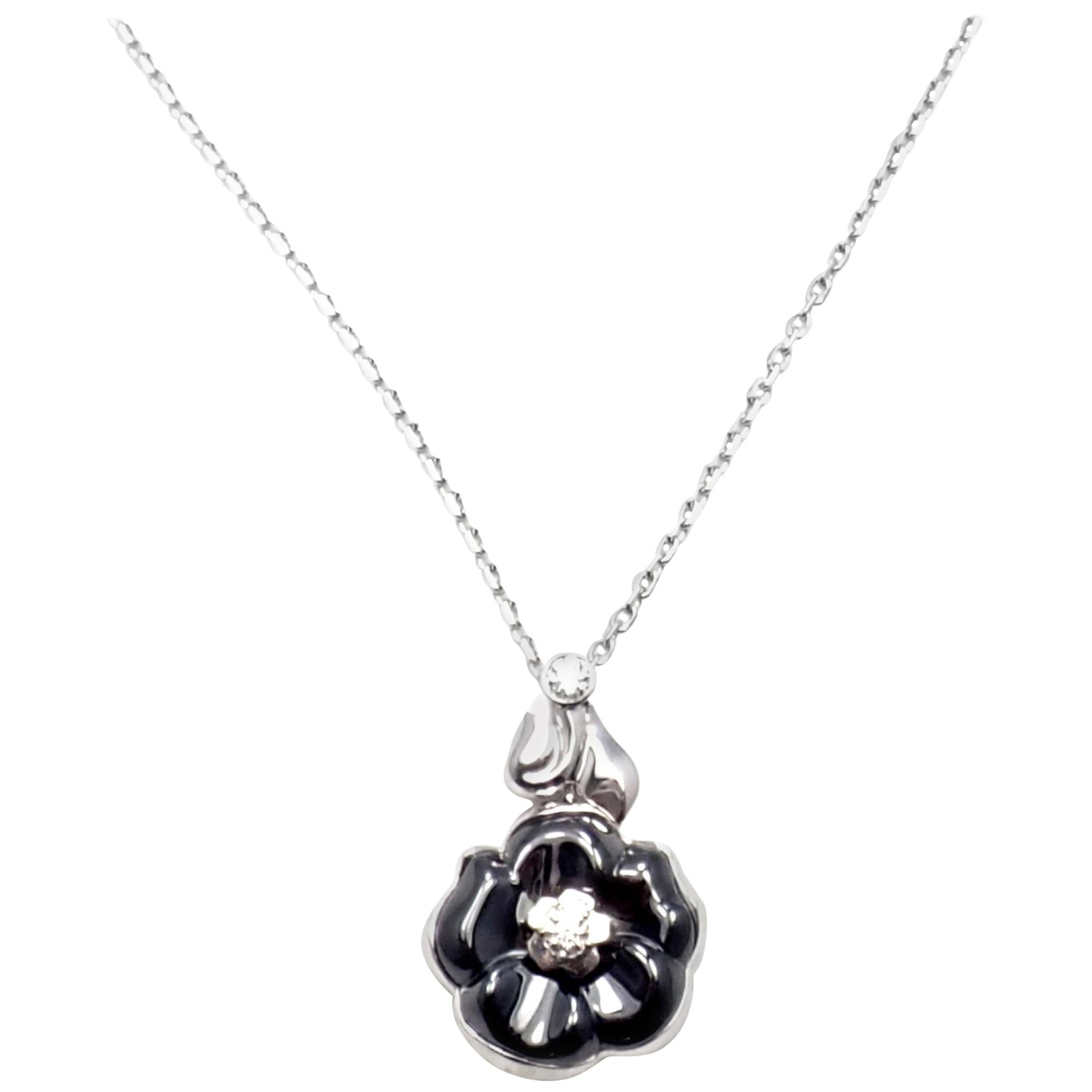 Vintage Chanel Black Camellia CC Statement Pearl Necklace