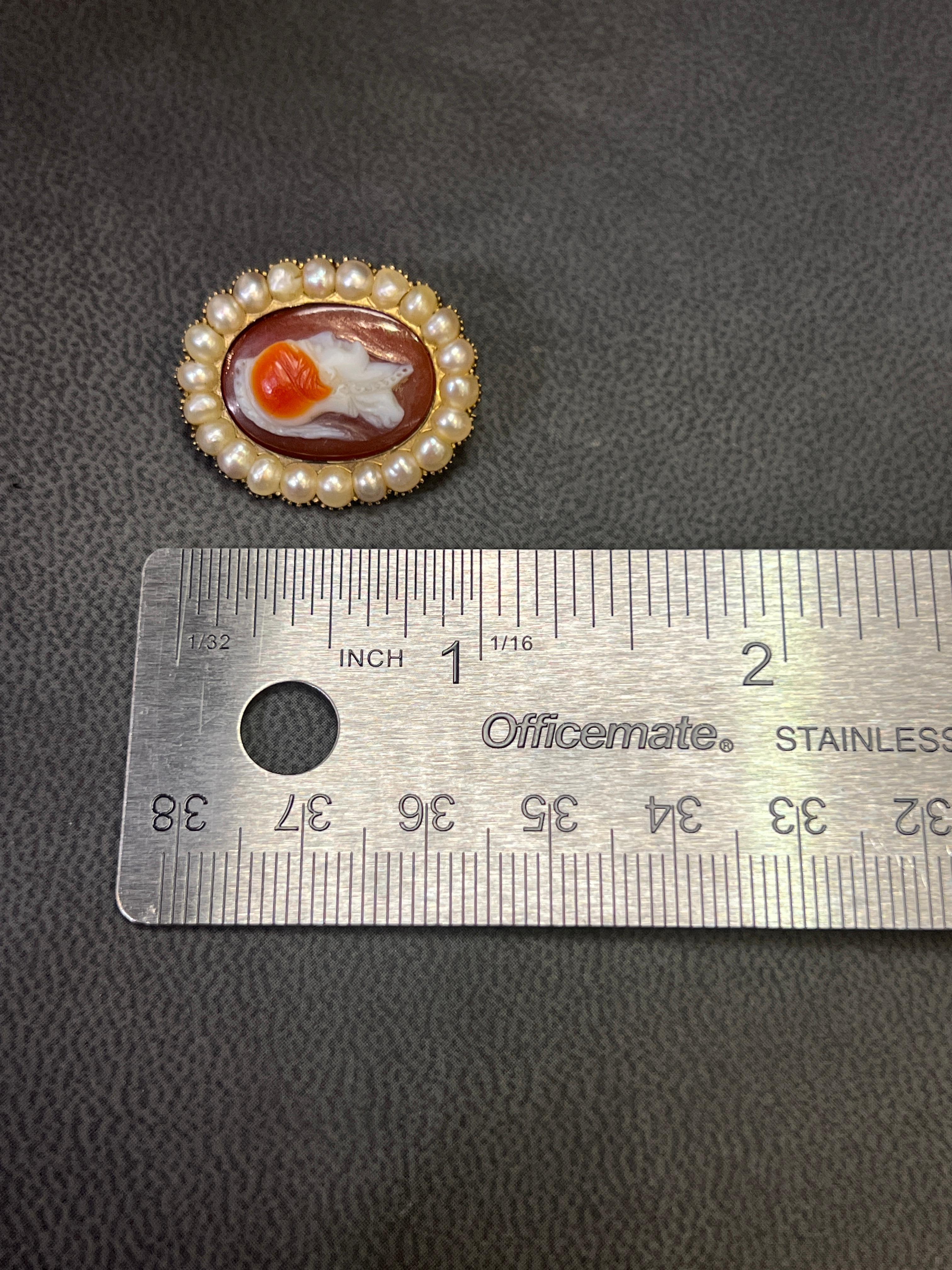 Cameo and Pearl Brooch For Sale 2