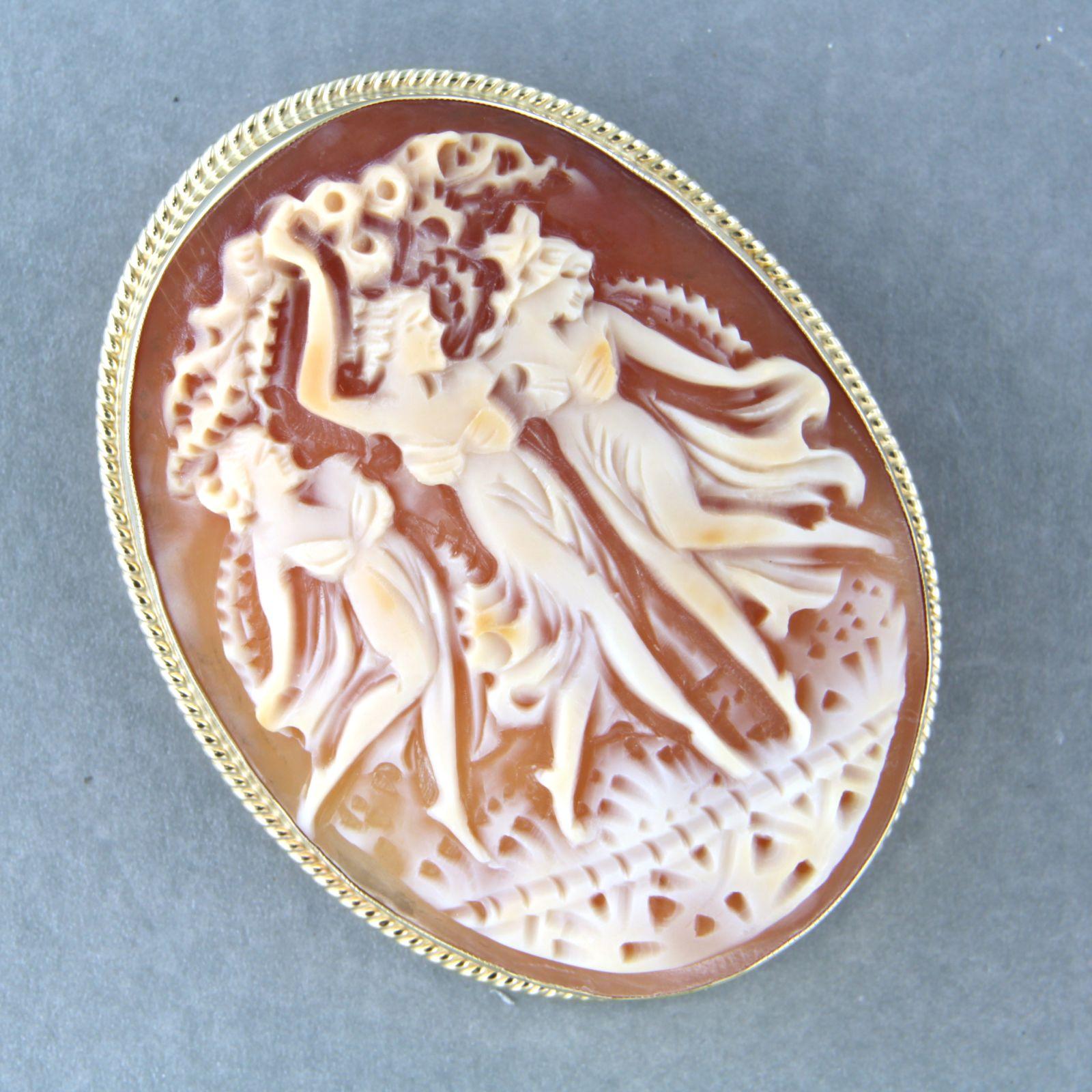 Cameo Brooch 9k gold In Good Condition For Sale In The Hague, ZH