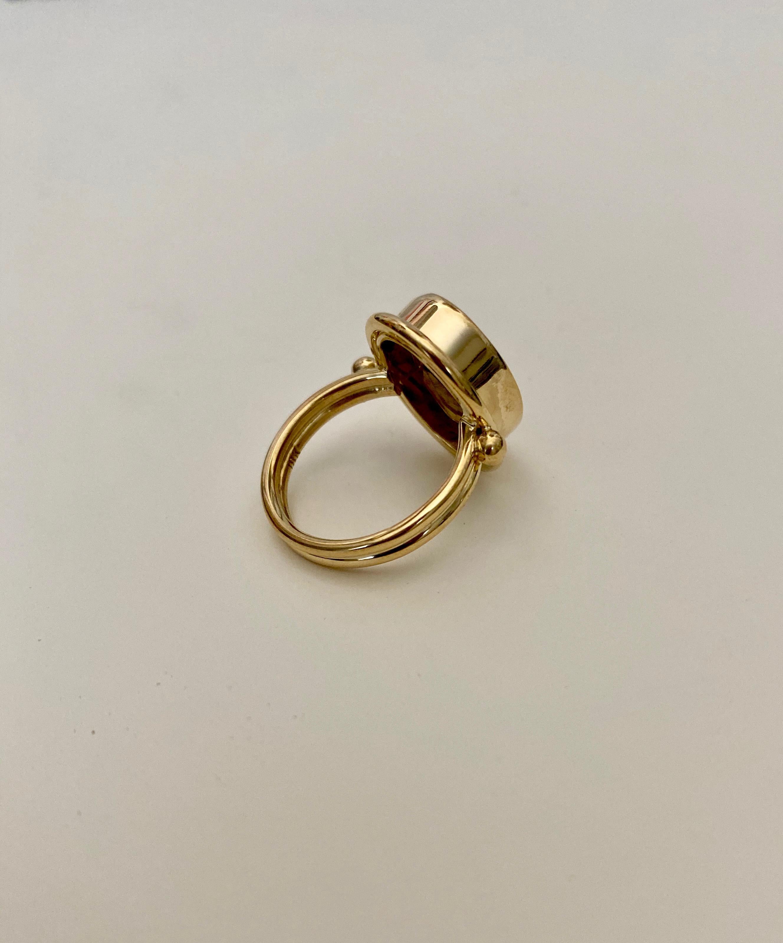 Oval Cut Cameo Cognac Quartz 18 Karat Gold Archaic Style Ring