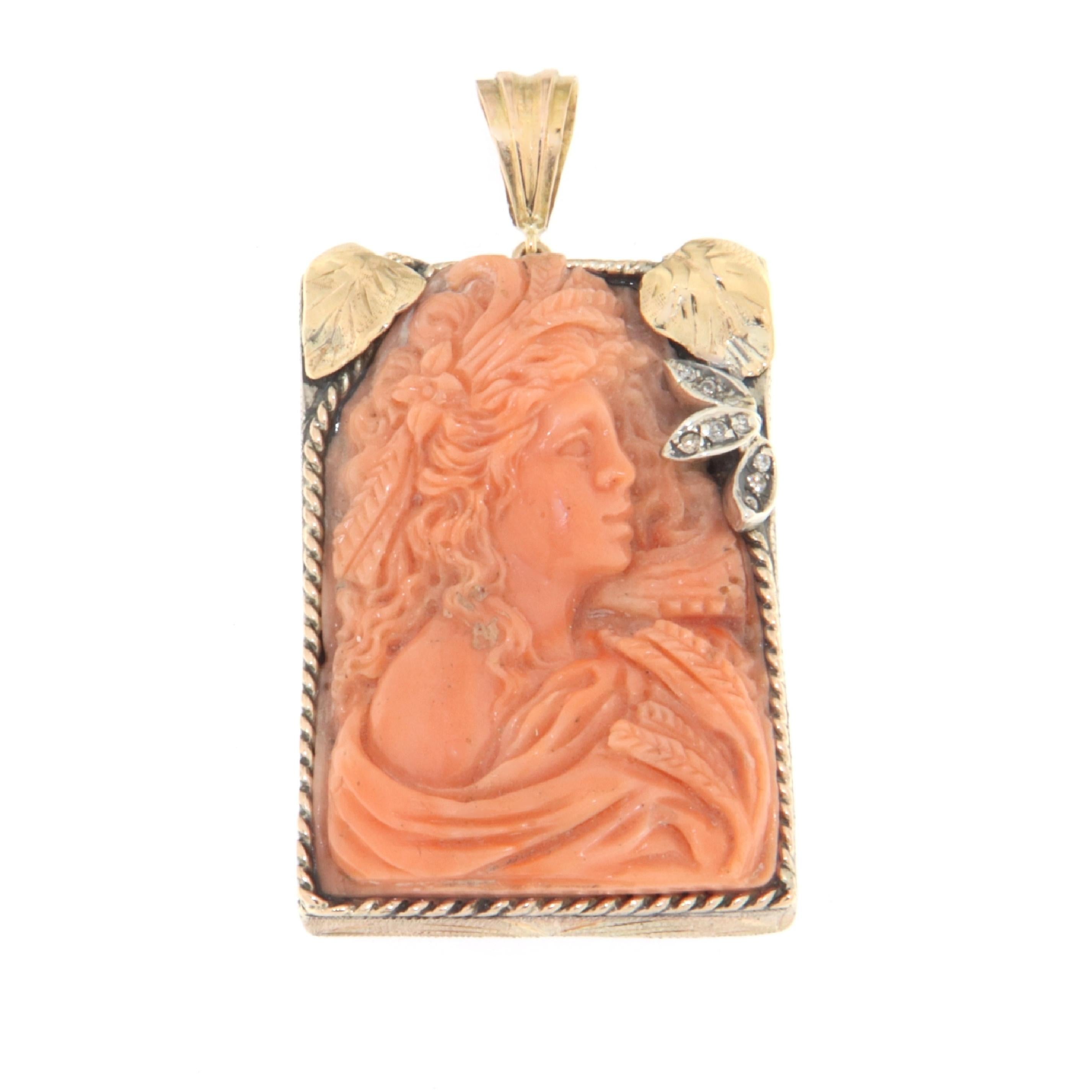 Women's Cameo Coral Diamonds 14 Karat Yellow Gold Pendant Necklace For Sale