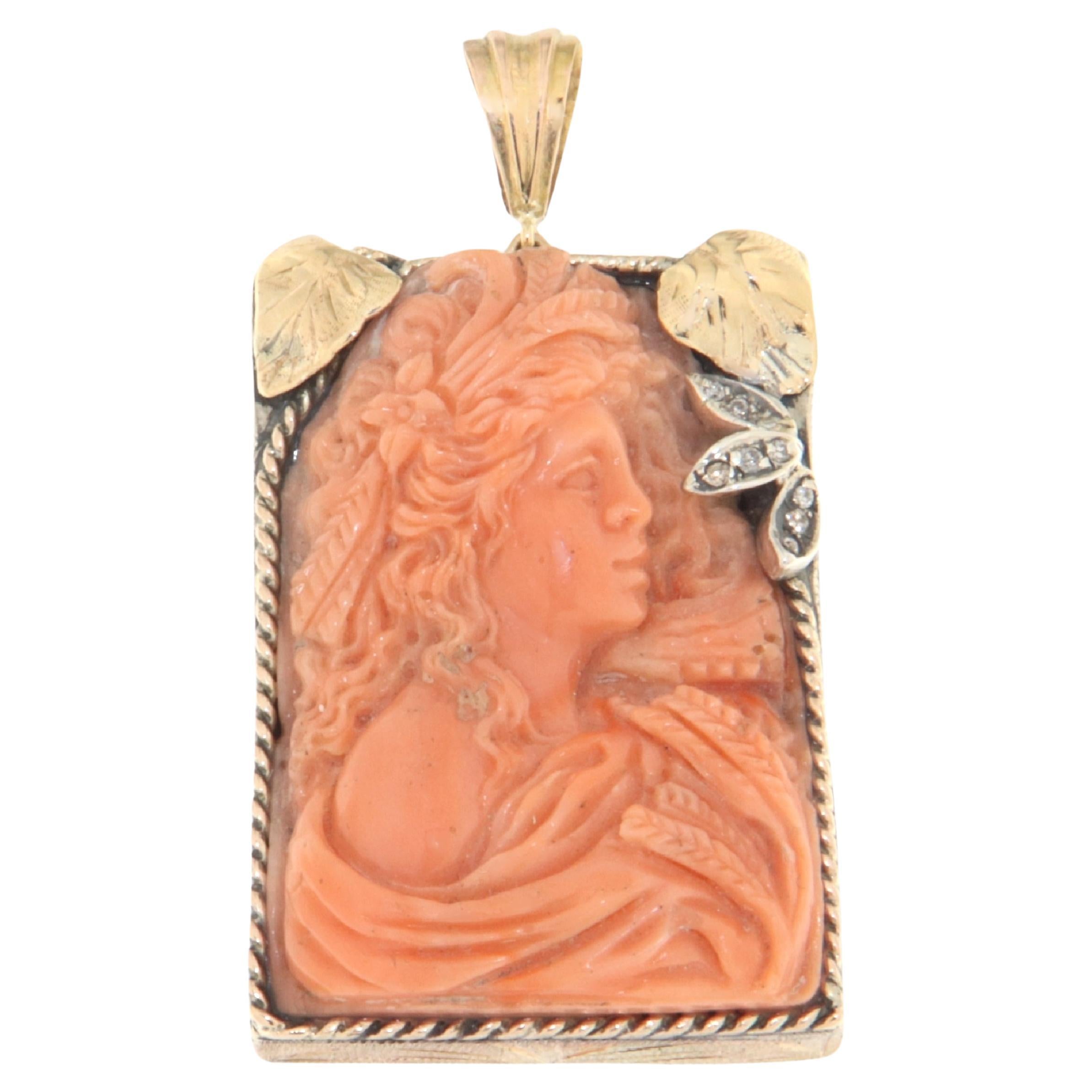 Cameo Coral Diamonds 14 Karat Yellow Gold Pendant Necklace For Sale